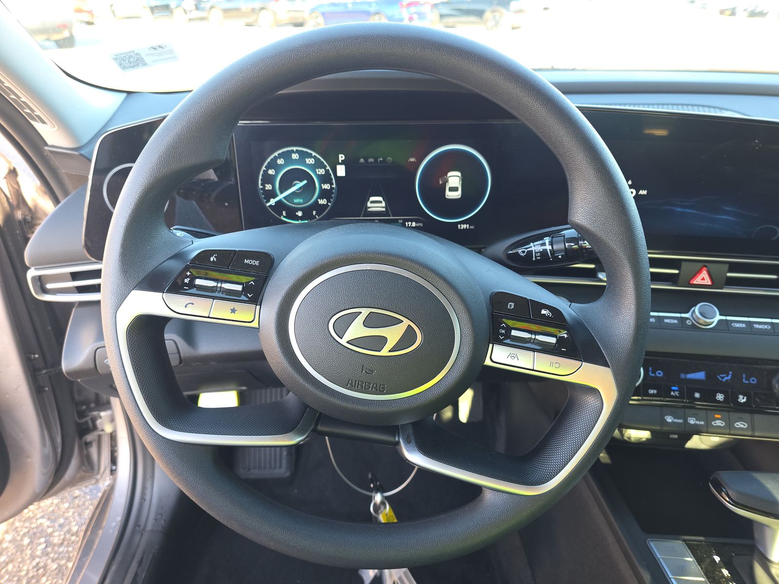 2024 Hyundai Elantra SEL FWD