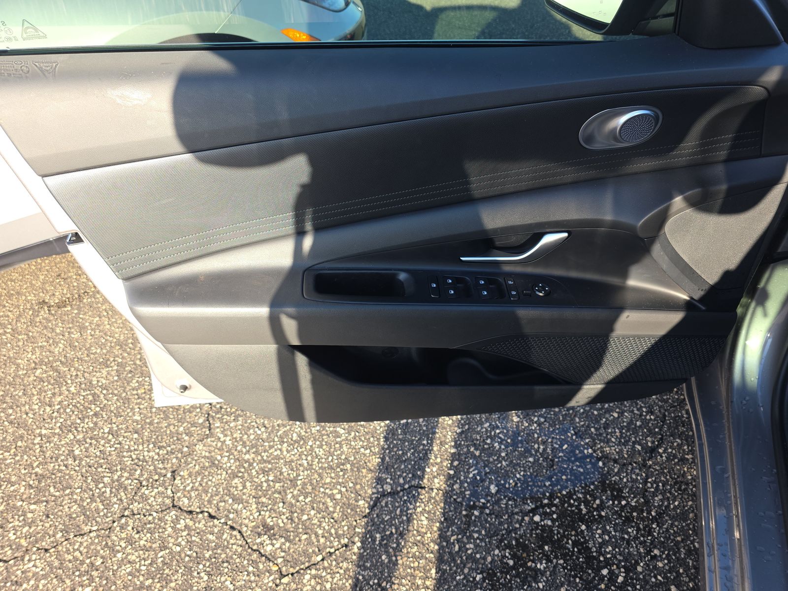 2024 Hyundai Elantra SEL FWD