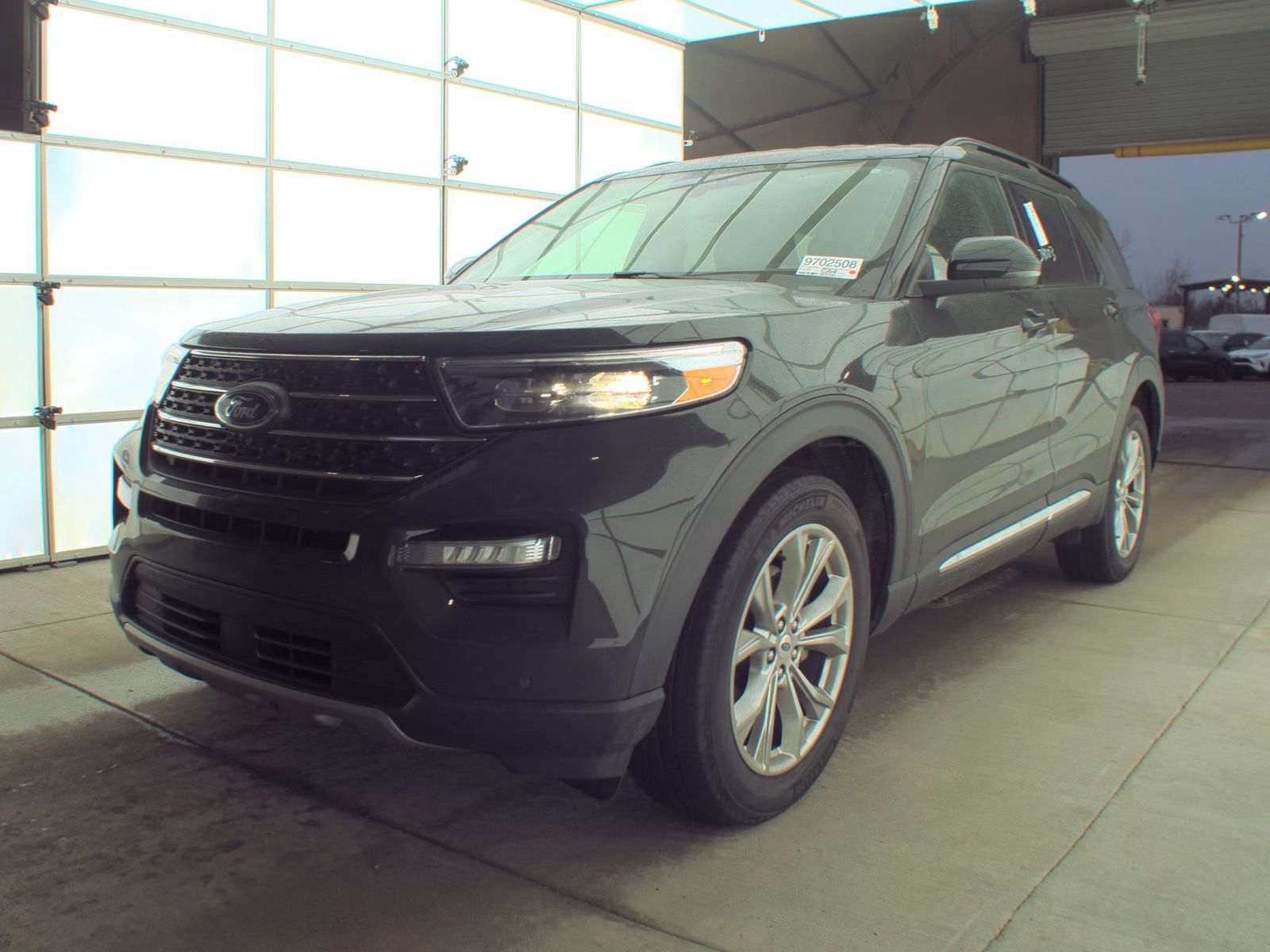 2023 Ford Explorer XLT AWD