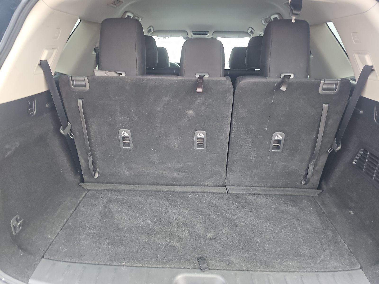 2025 Nissan Pathfinder SV AWD