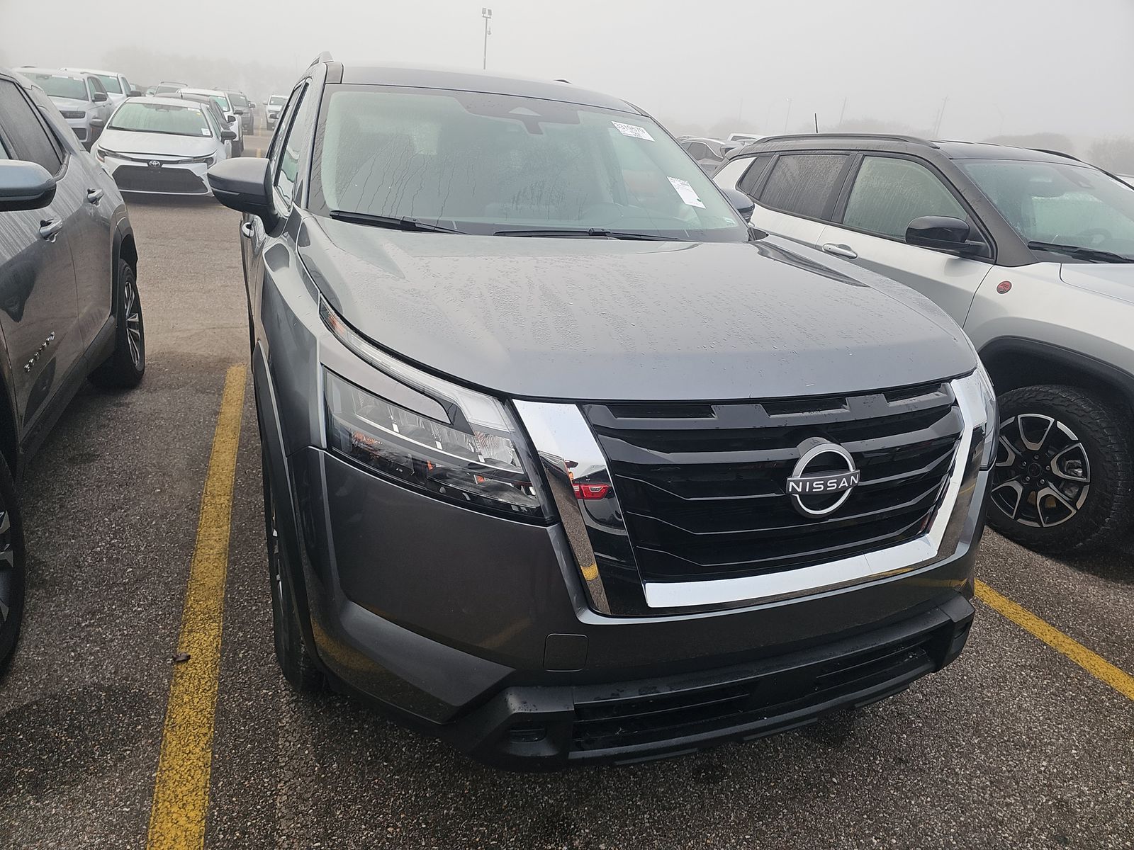 2025 Nissan Pathfinder SV AWD