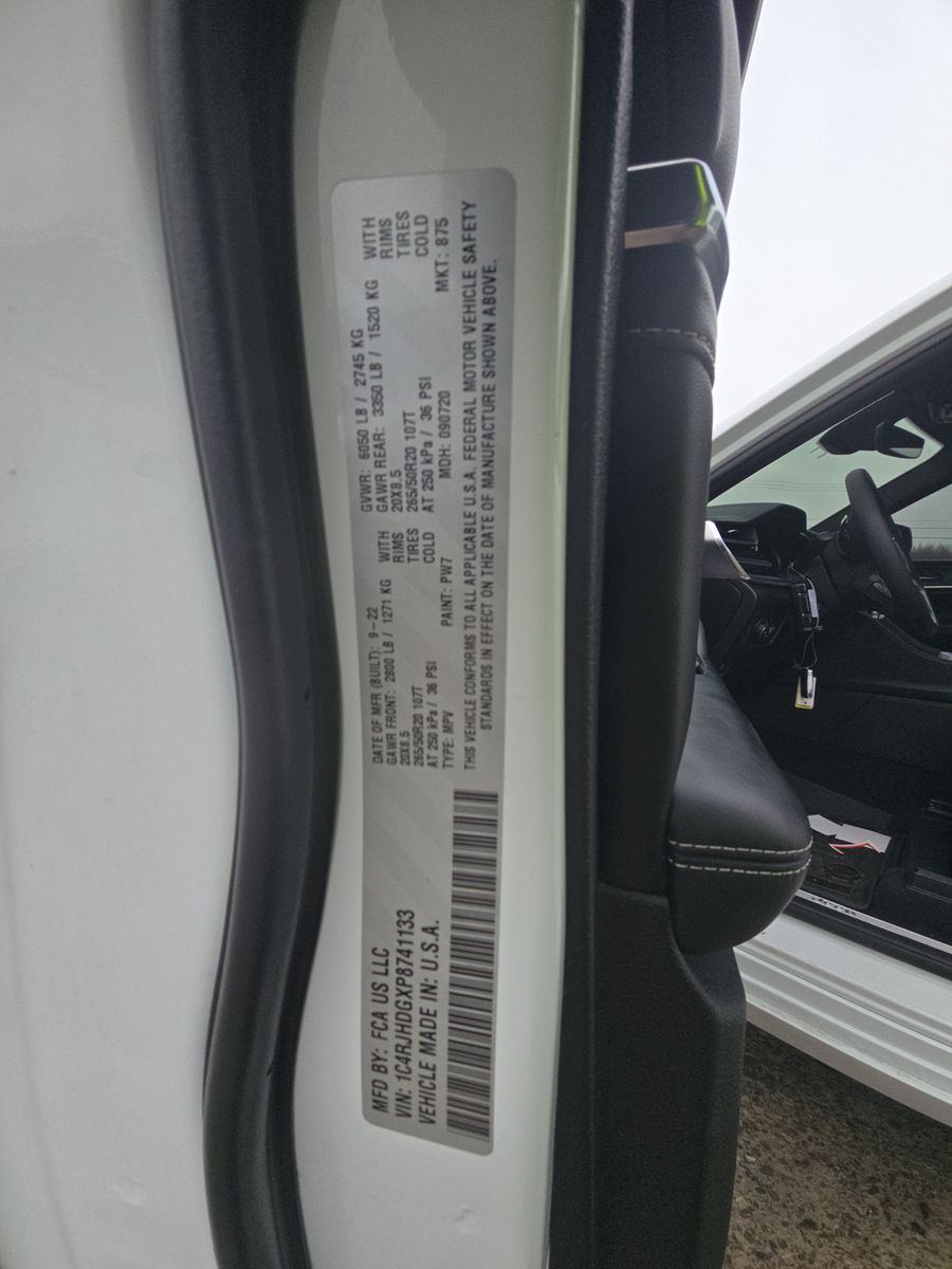 2023 Jeep Grand Cherokee Overland AWD