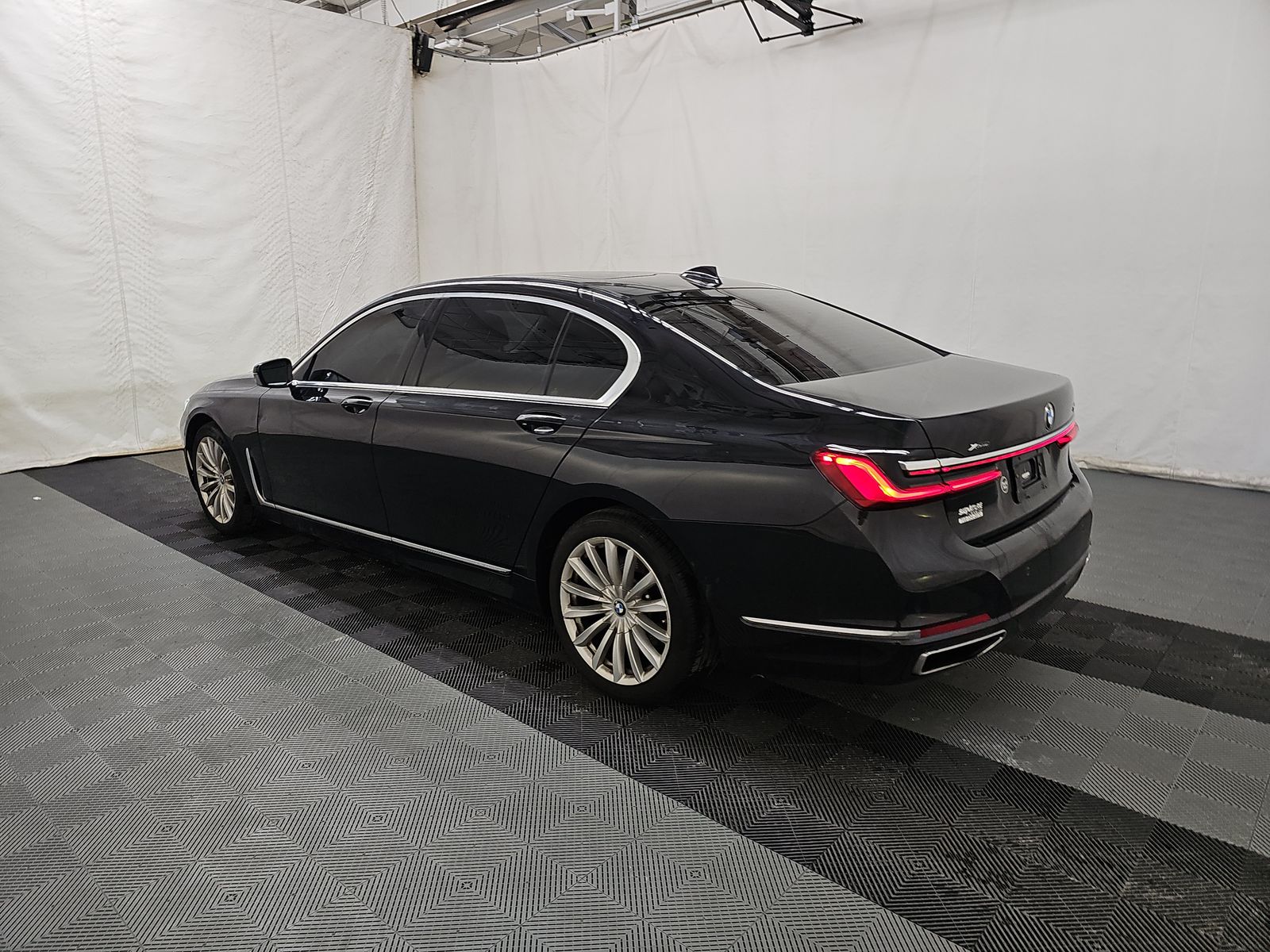 2022 BMW 7 Series 740i xDrive AWD