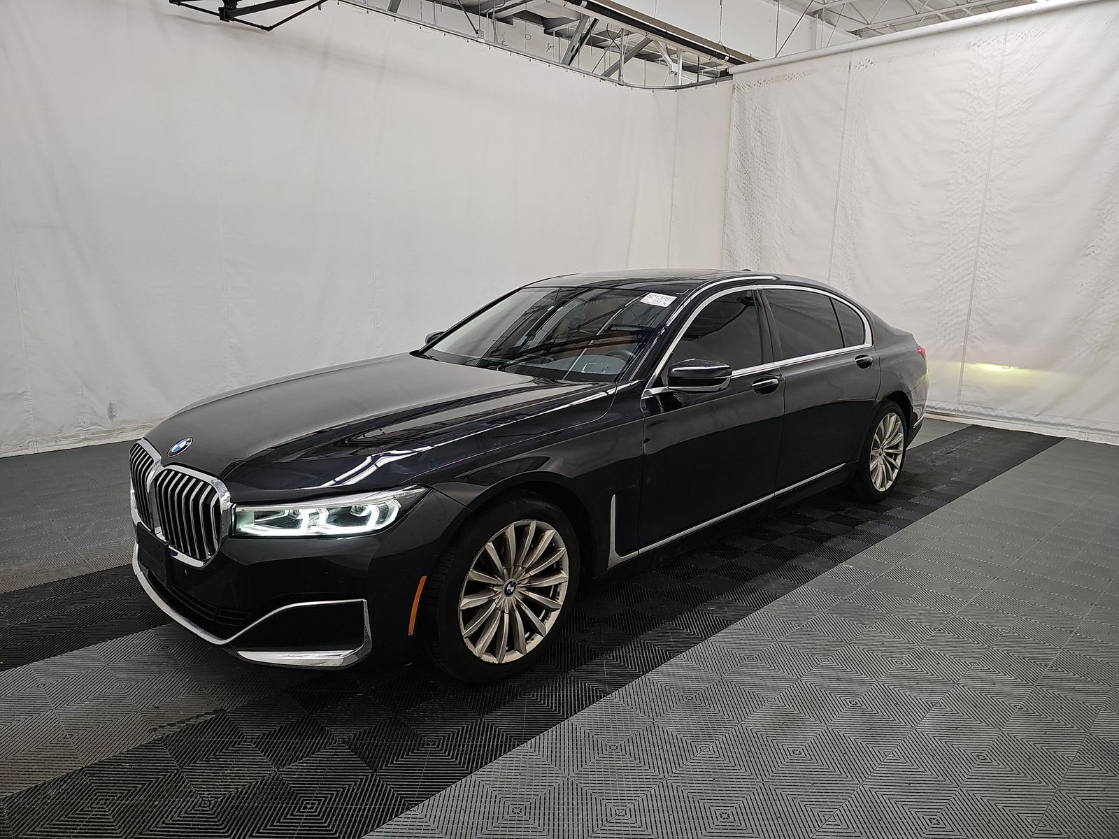 2022 BMW 7 Series 740i xDrive AWD