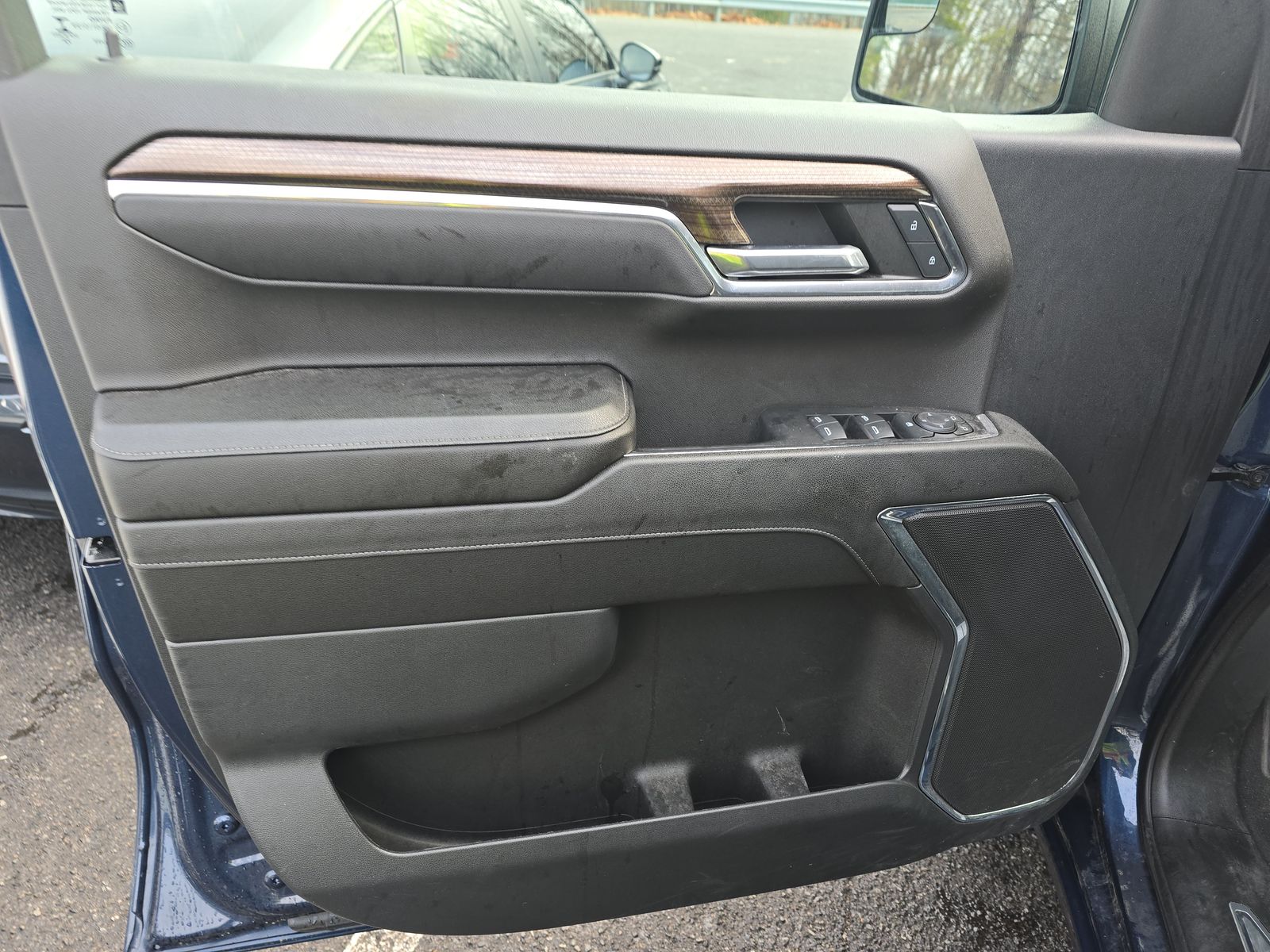 2023 Chevrolet Silverado 1500 LT AWD