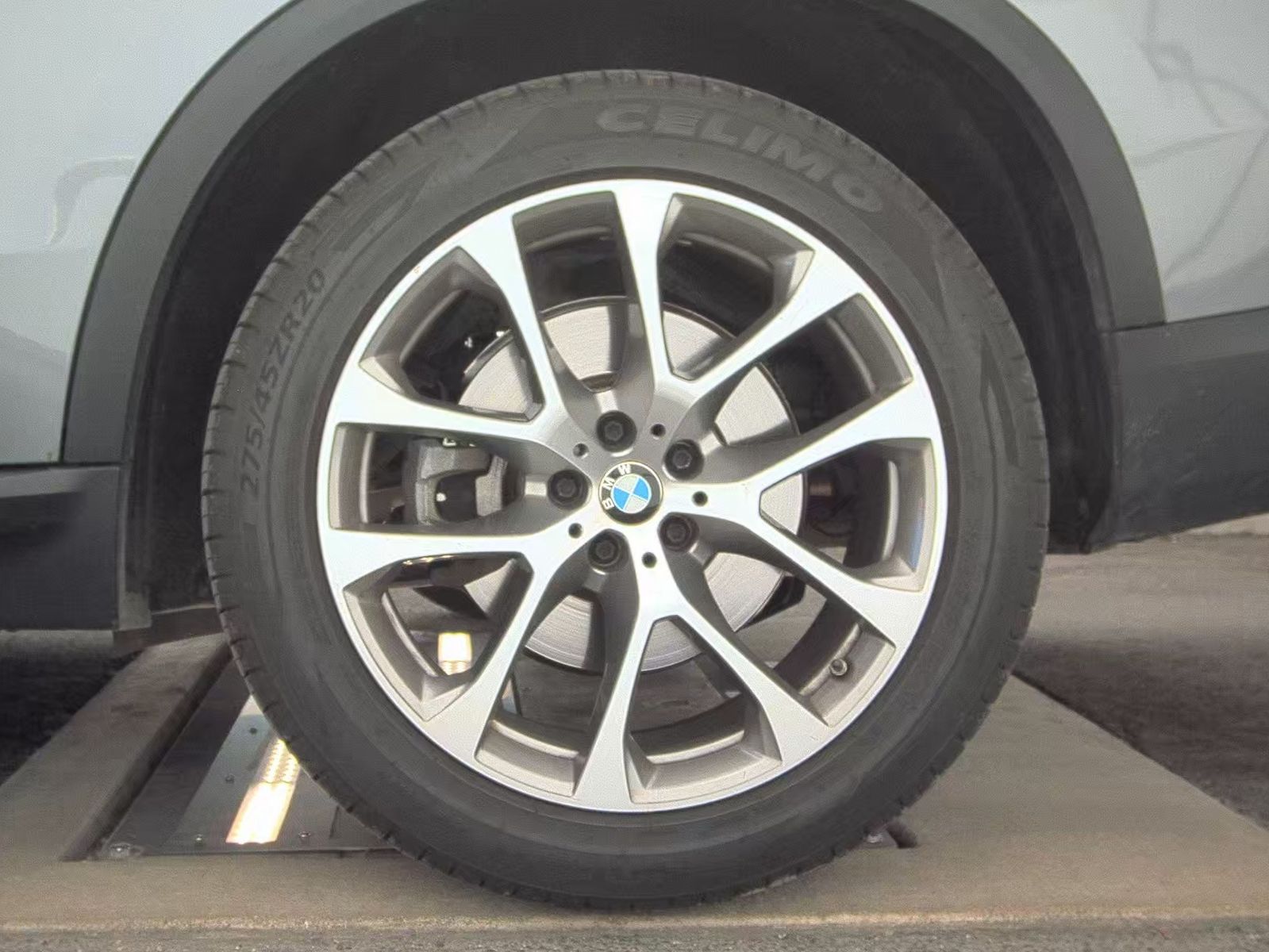 2024 BMW X5 xDrive40i AWD