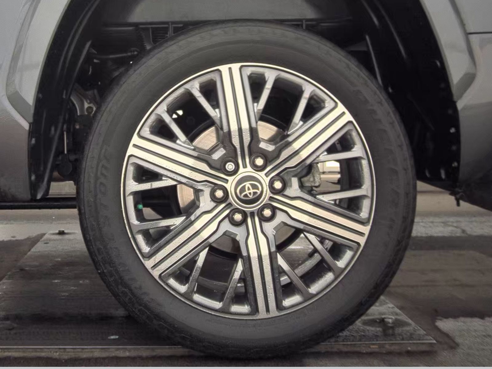 2023 Toyota Tundra Hybrid Capstone AWD