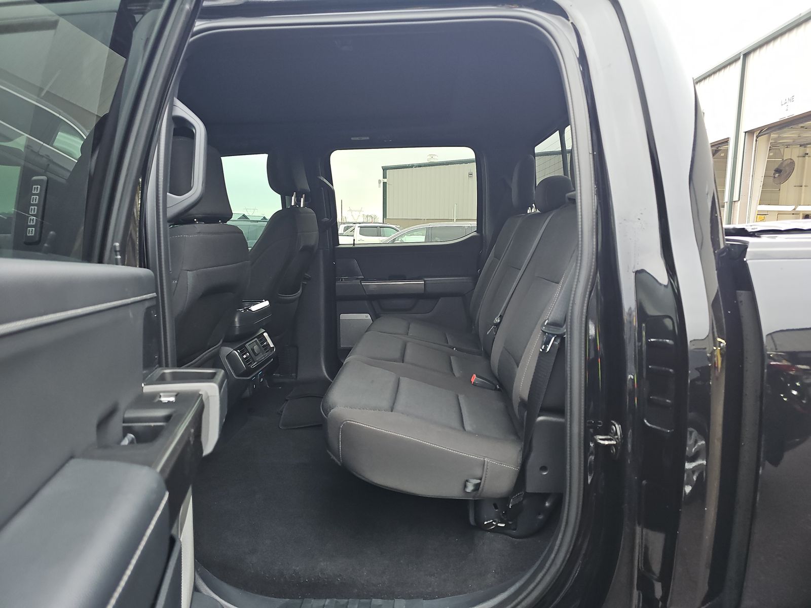 2023 Ford F-150 Lariat AWD