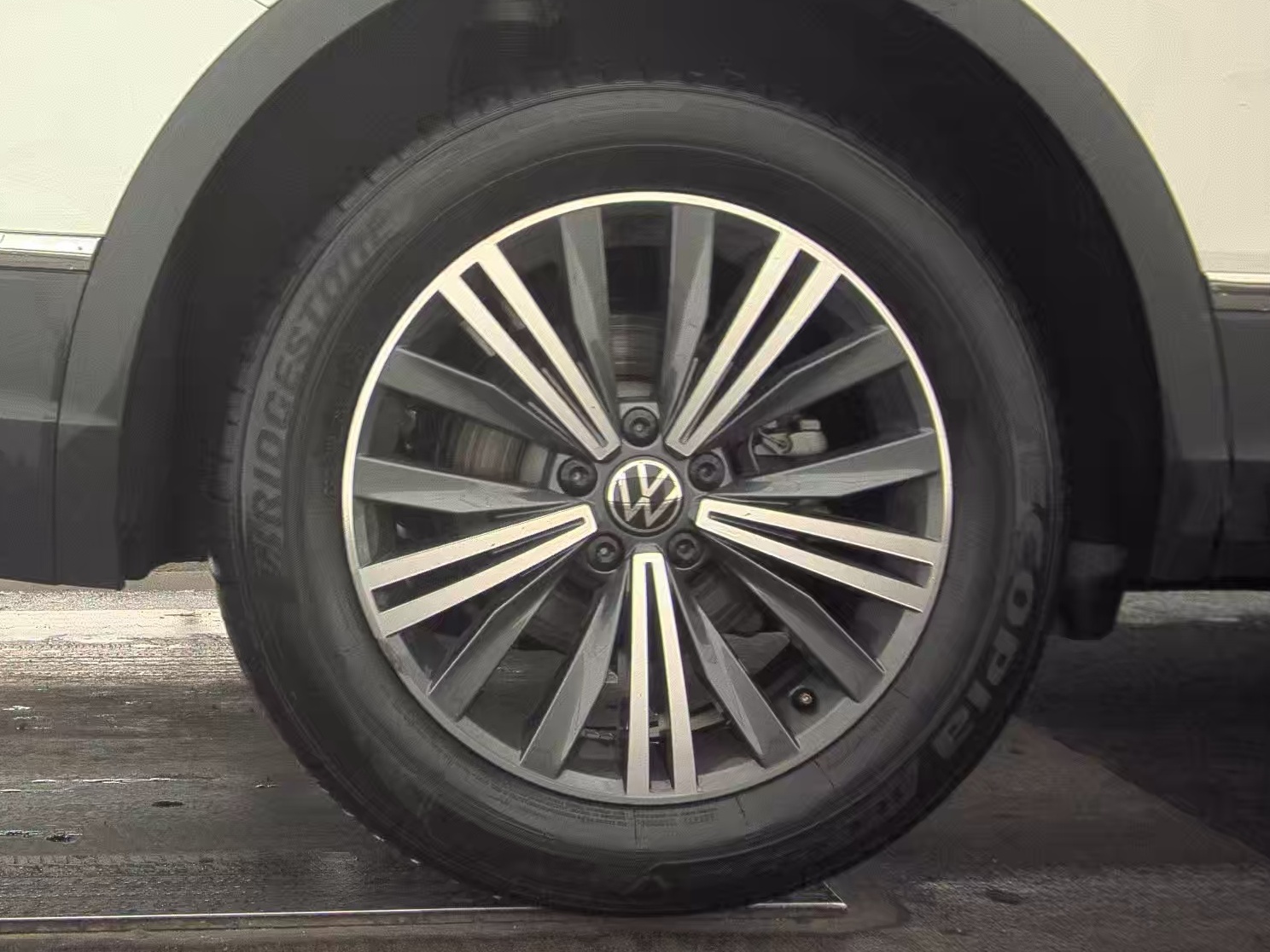 2024 Volkswagen Tiguan 2.0T Wolfsburg Edition FWD