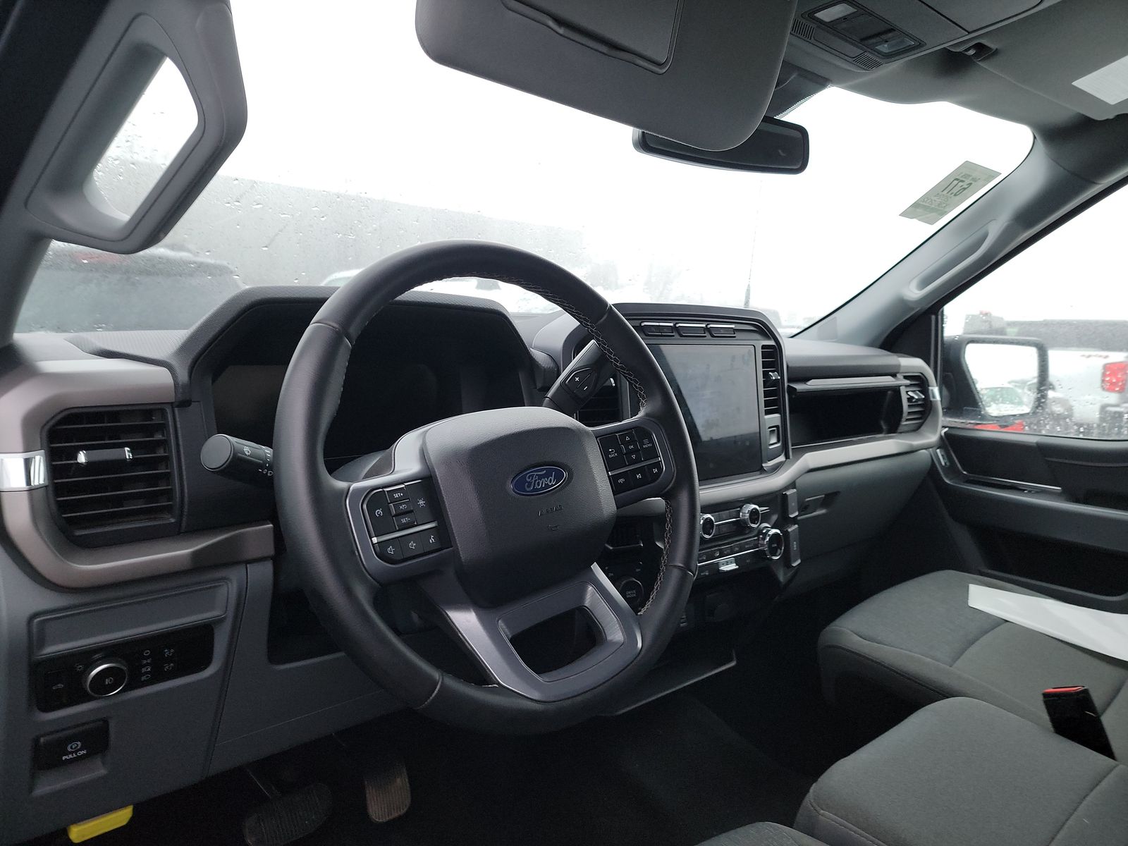 2024 Ford F-150 XLT AWD