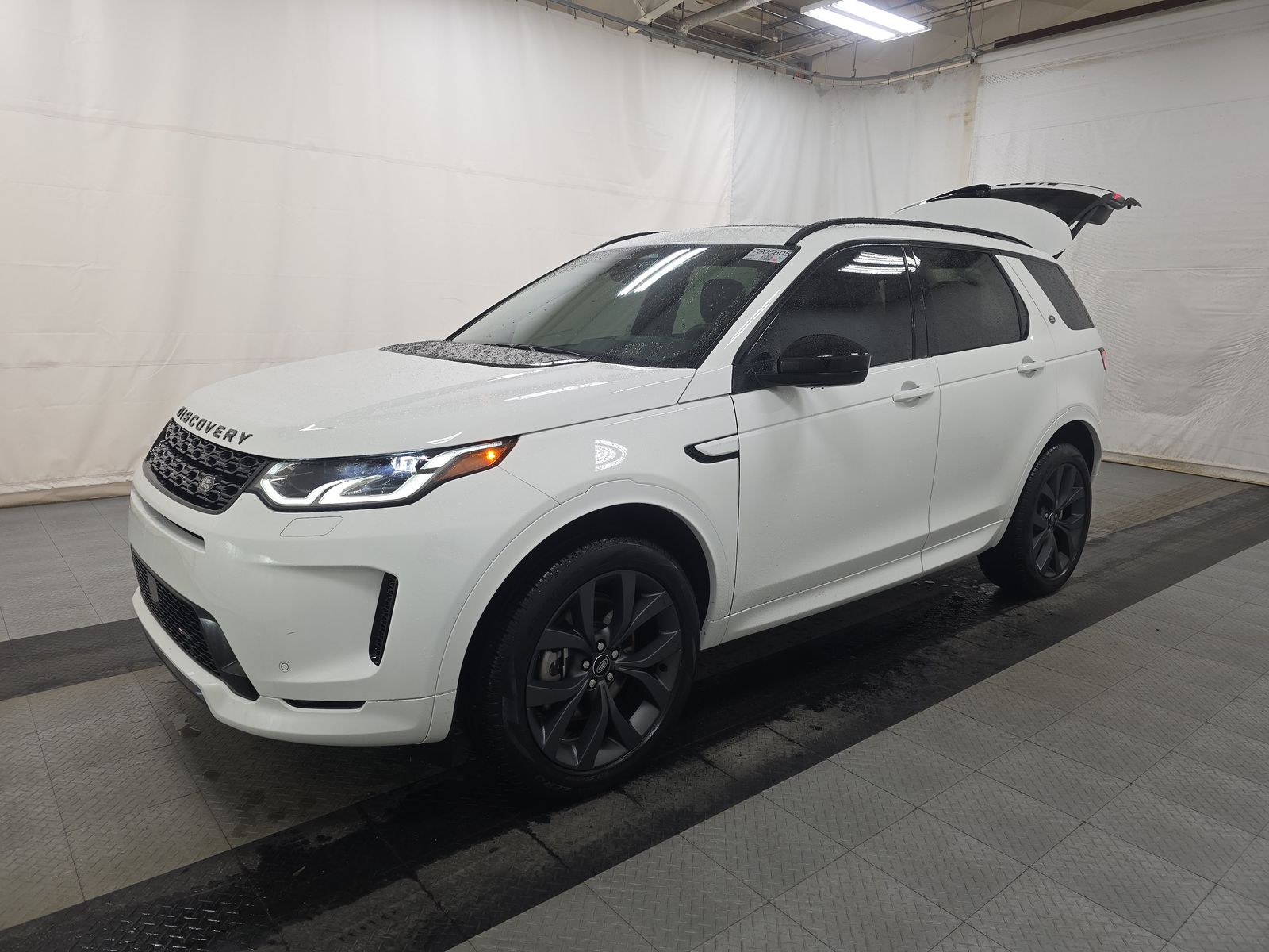 2023 Land Rover Discovery Sport SE R-Dynamic