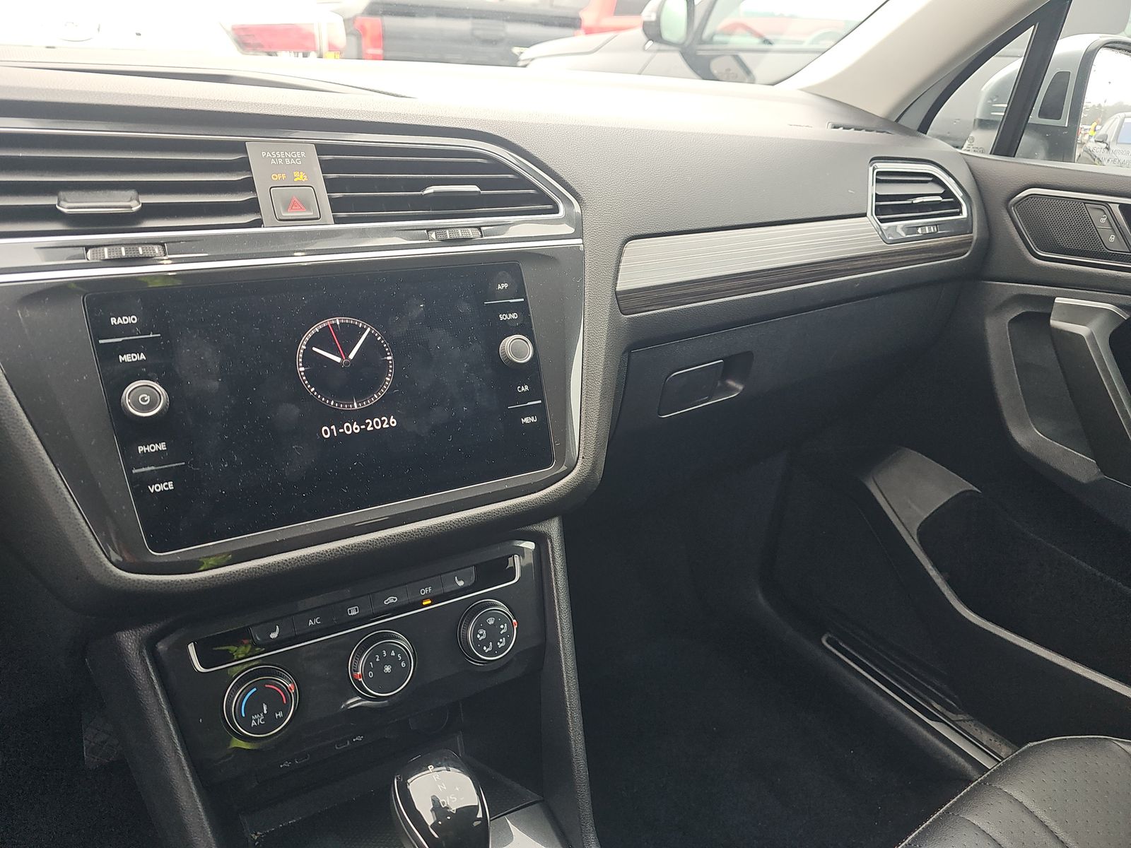 2024 Volkswagen Tiguan 2.0T Wolfsburg Edition FWD