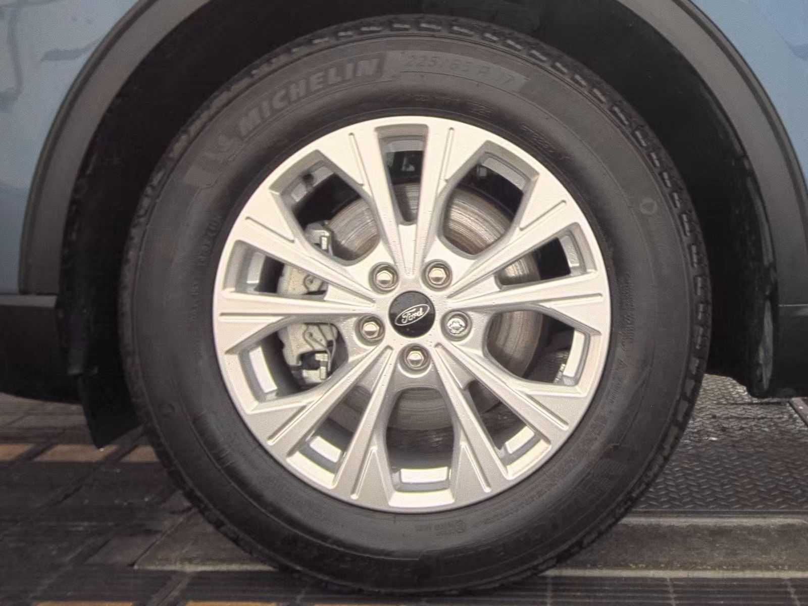 2025 Ford Escape Active FWD