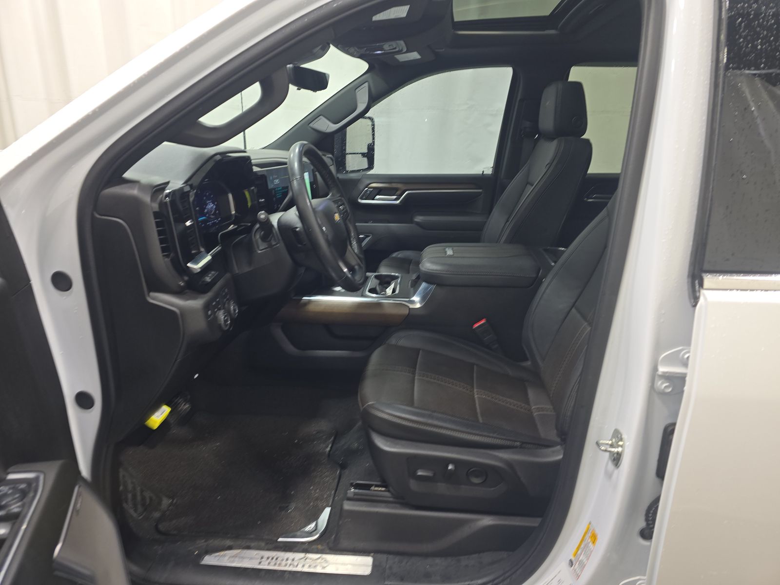 2025 Chevrolet Silverado 2500HD High Country AWD