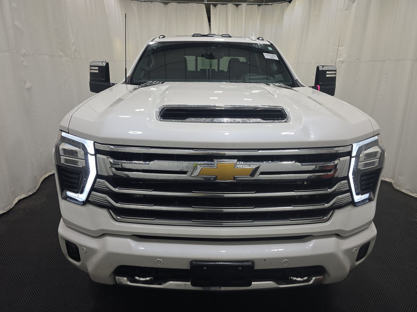 2025 Chevrolet Silverado 2500HD High Country AWD