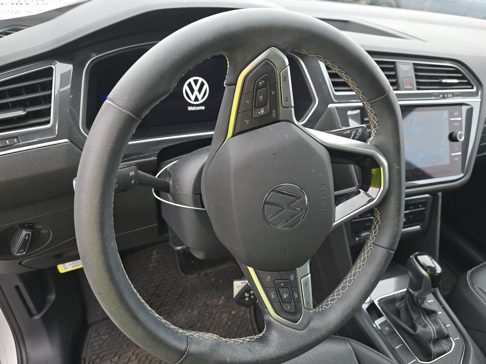 2022 Volkswagen Tiguan 2.0T SE AWD