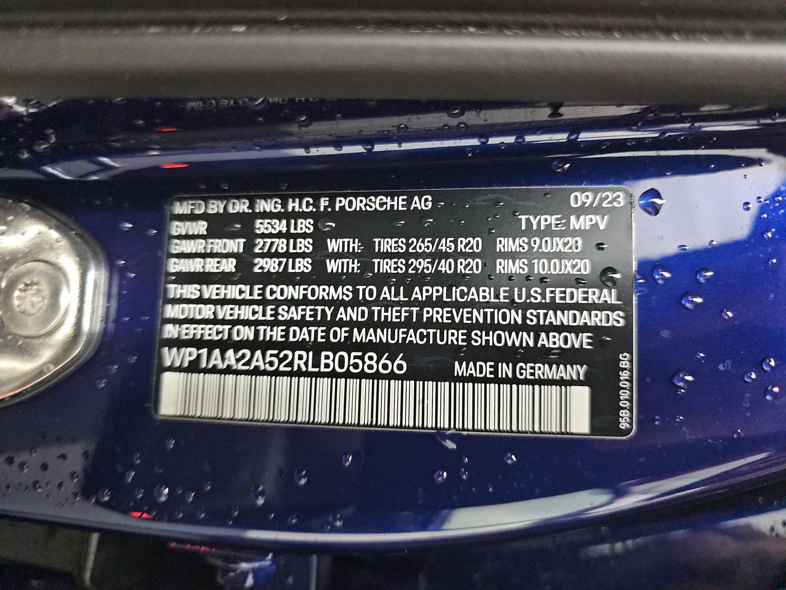 2024 Porsche Macan Base AWD