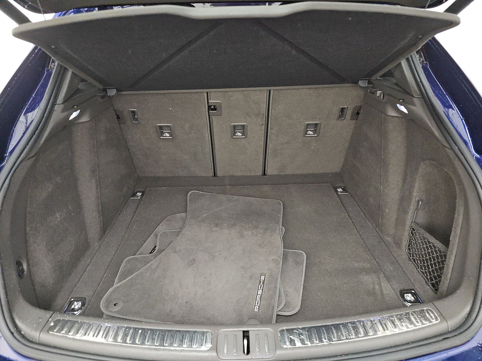 2024 Porsche Macan Base AWD