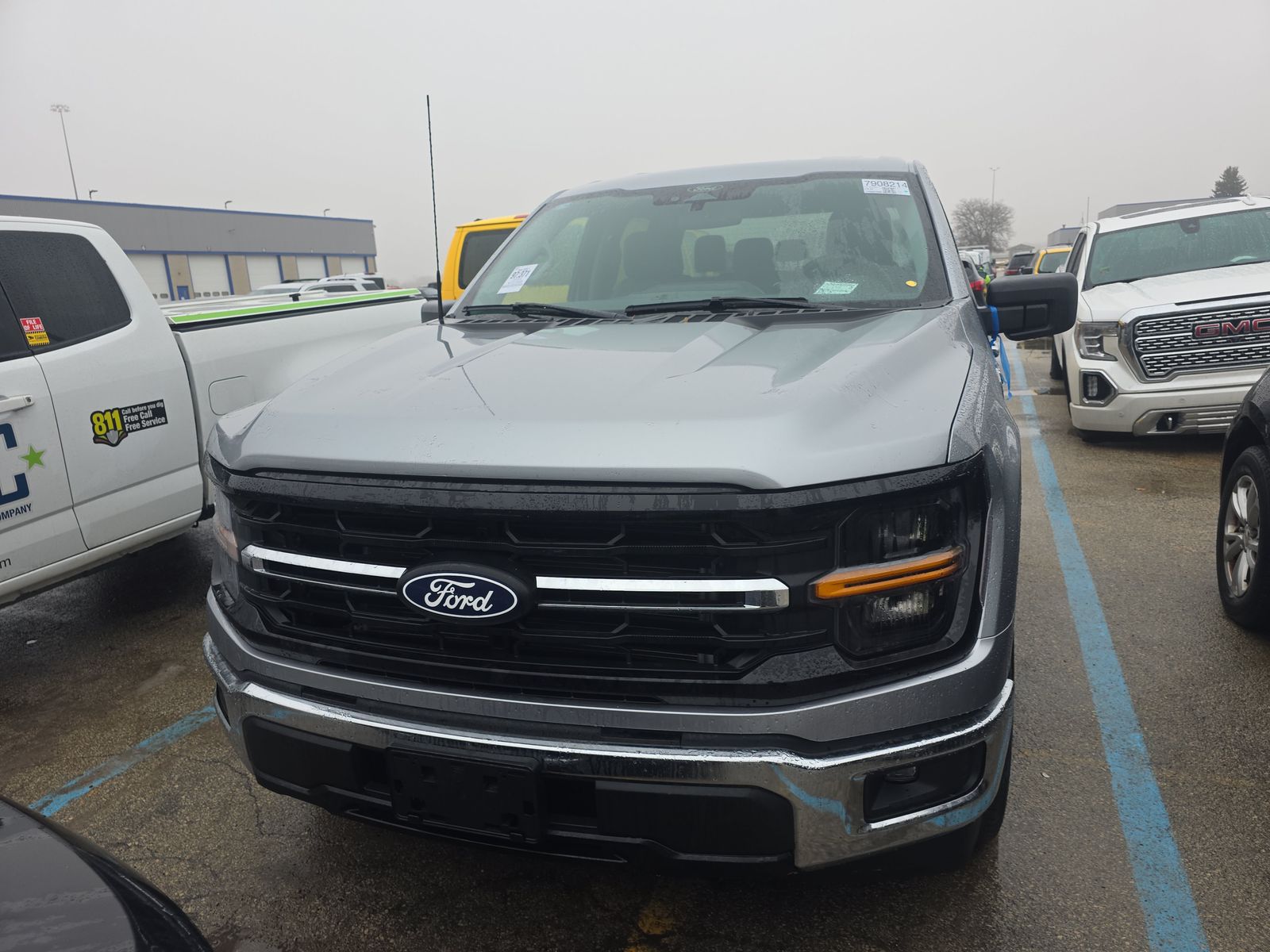 2025 Ford F-150 XLT RWD