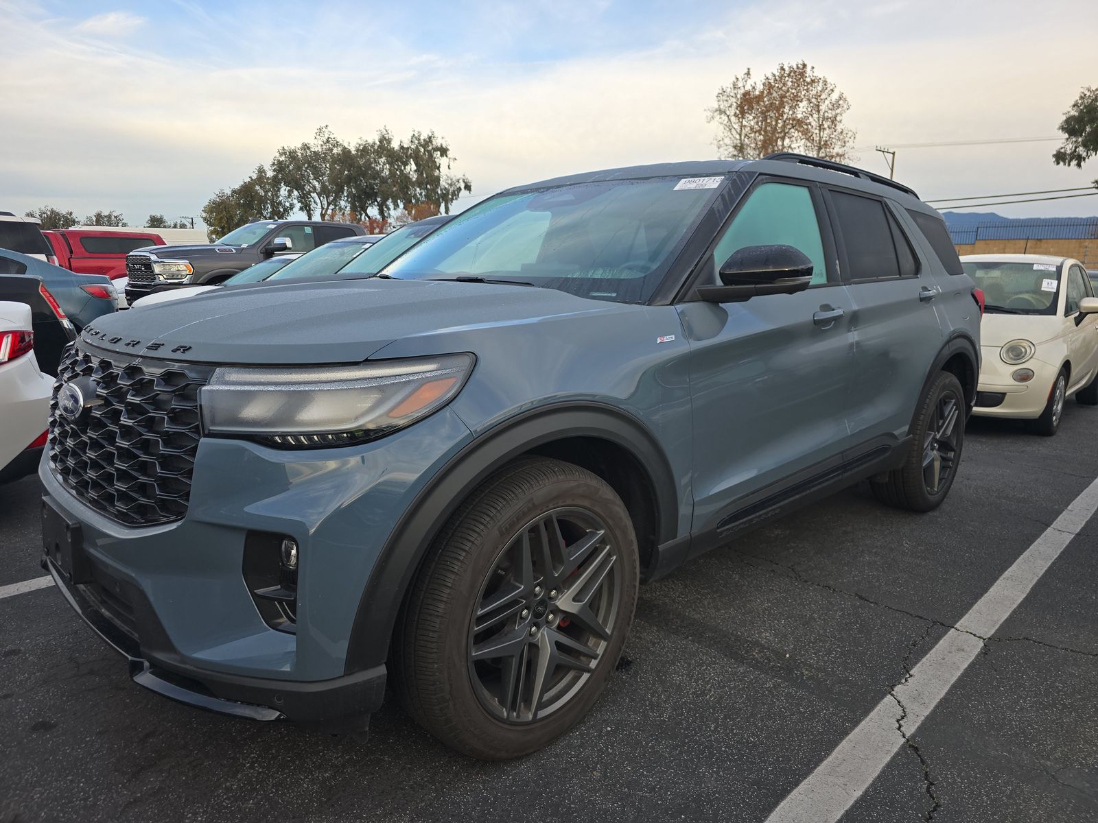 2025 Ford Explorer ST-Line AWD