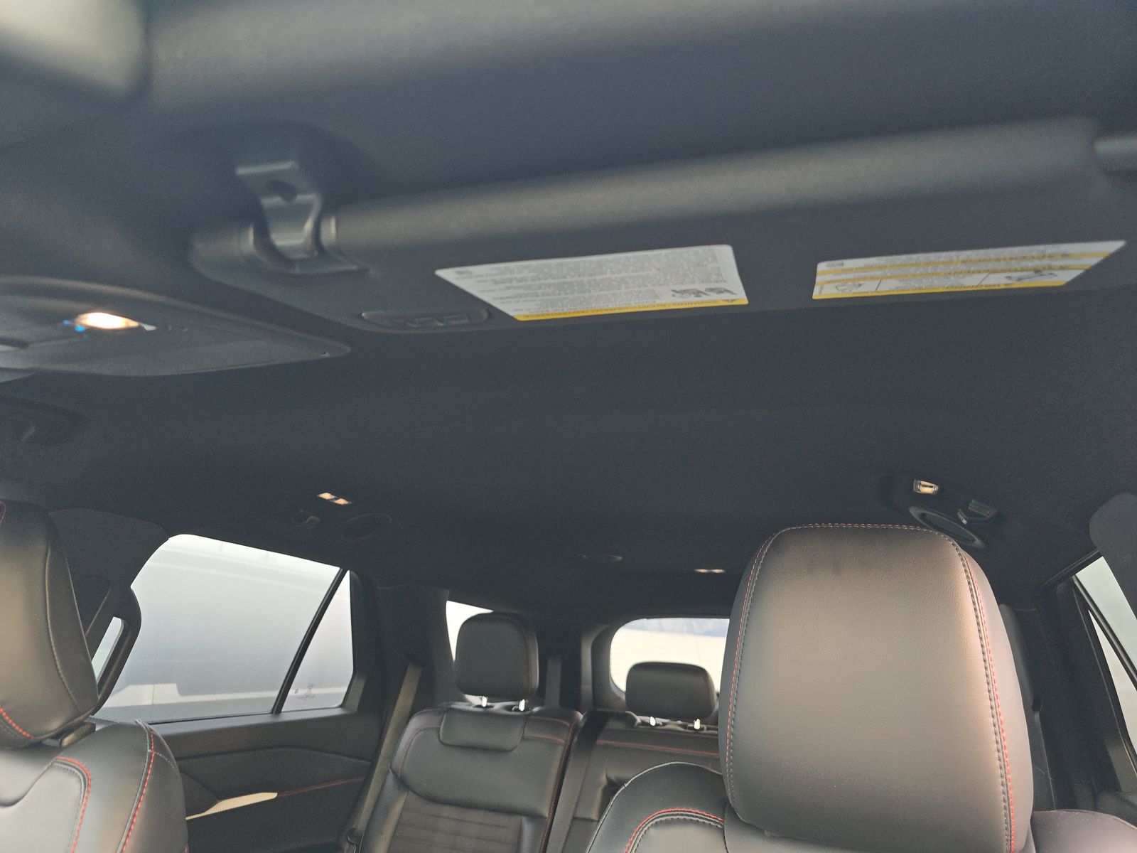 2025 Ford Explorer ST-Line AWD