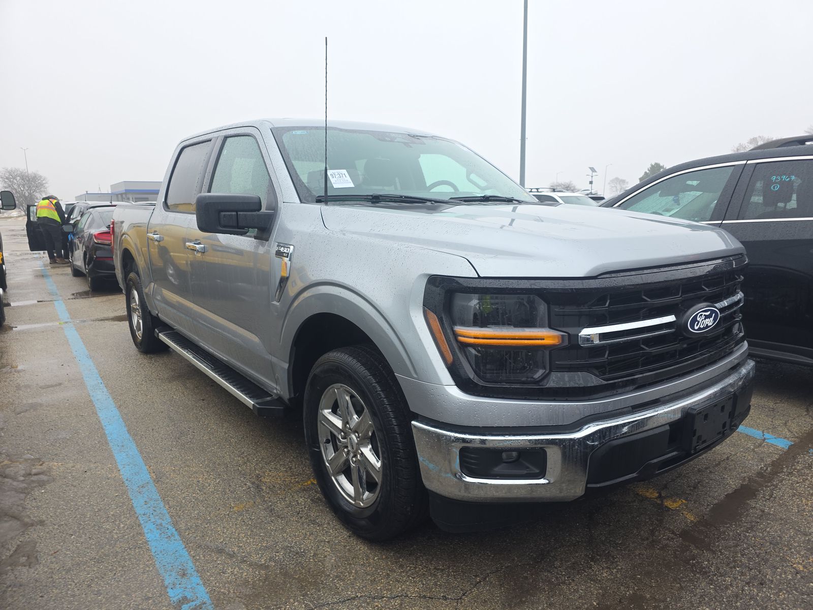 2025 Ford F-150 XLT RWD