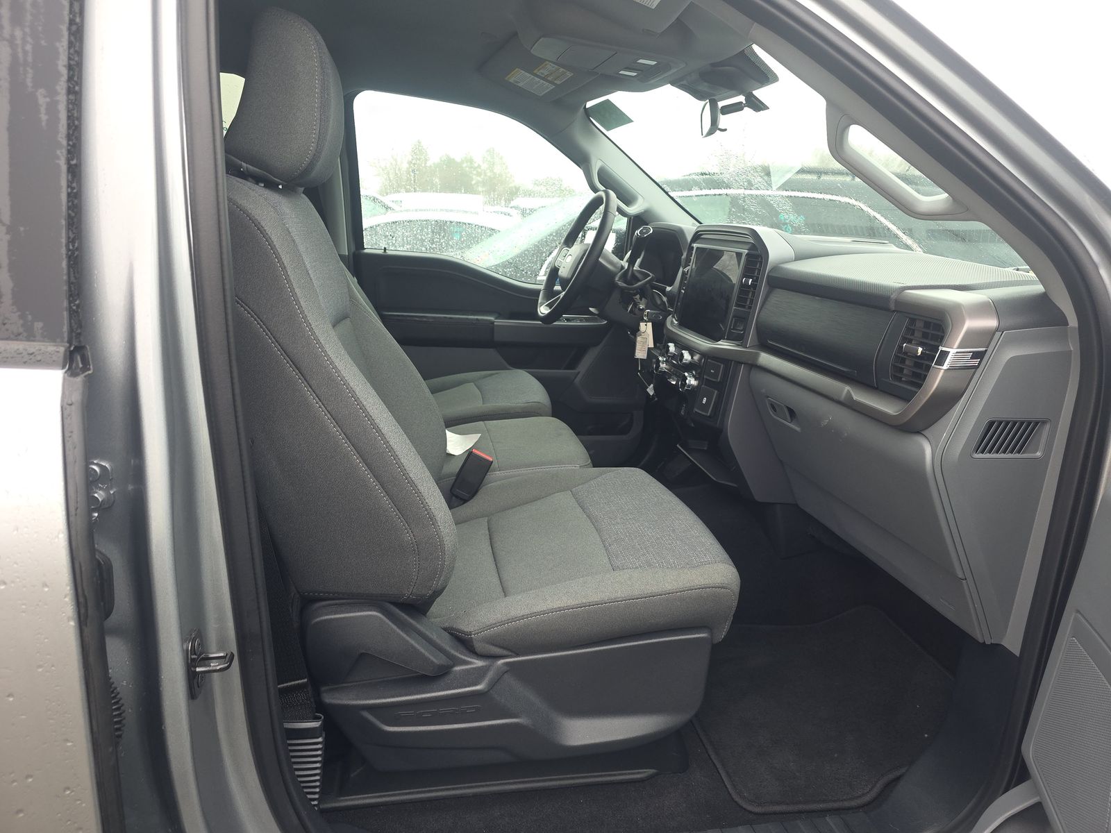 2025 Ford F-150 XLT RWD