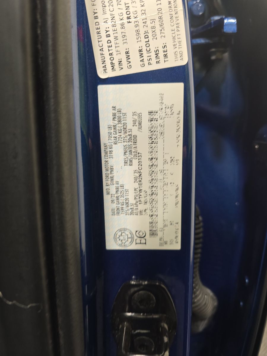 2022 Ford F-150 Lariat AWD