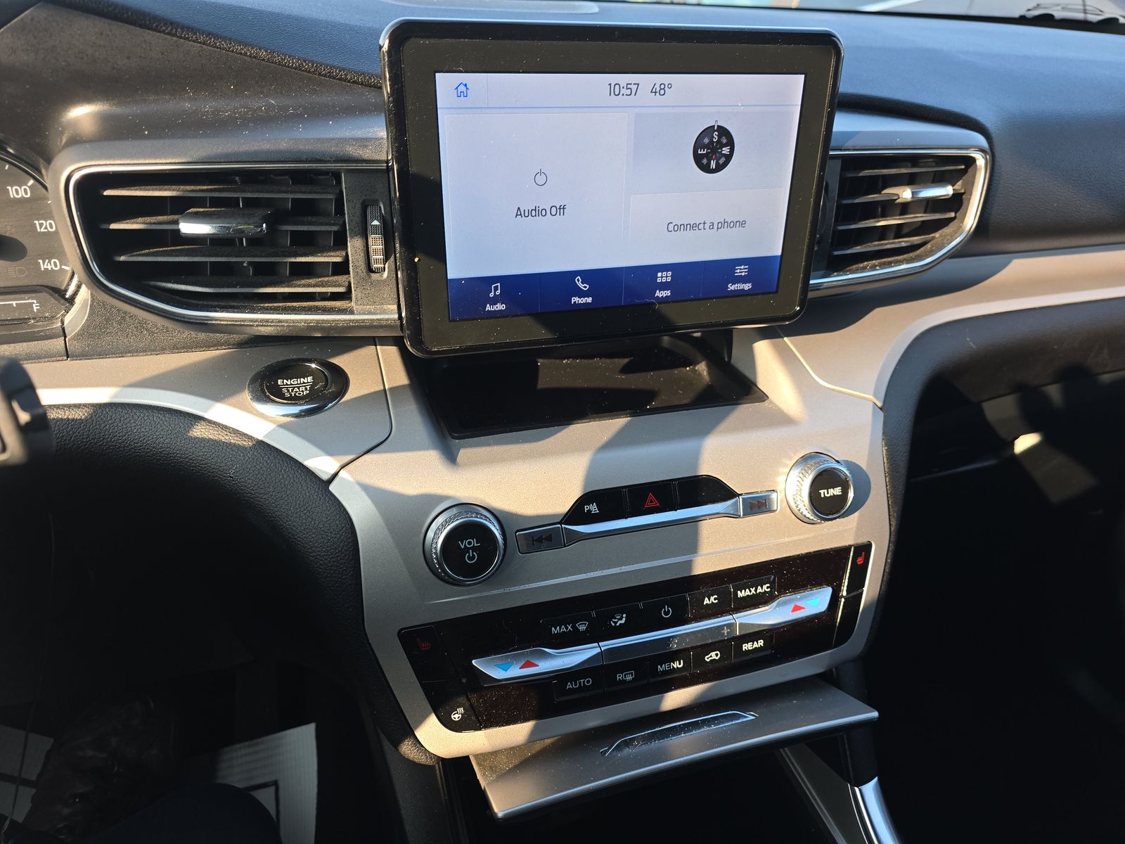 2023 Ford Explorer XLT AWD