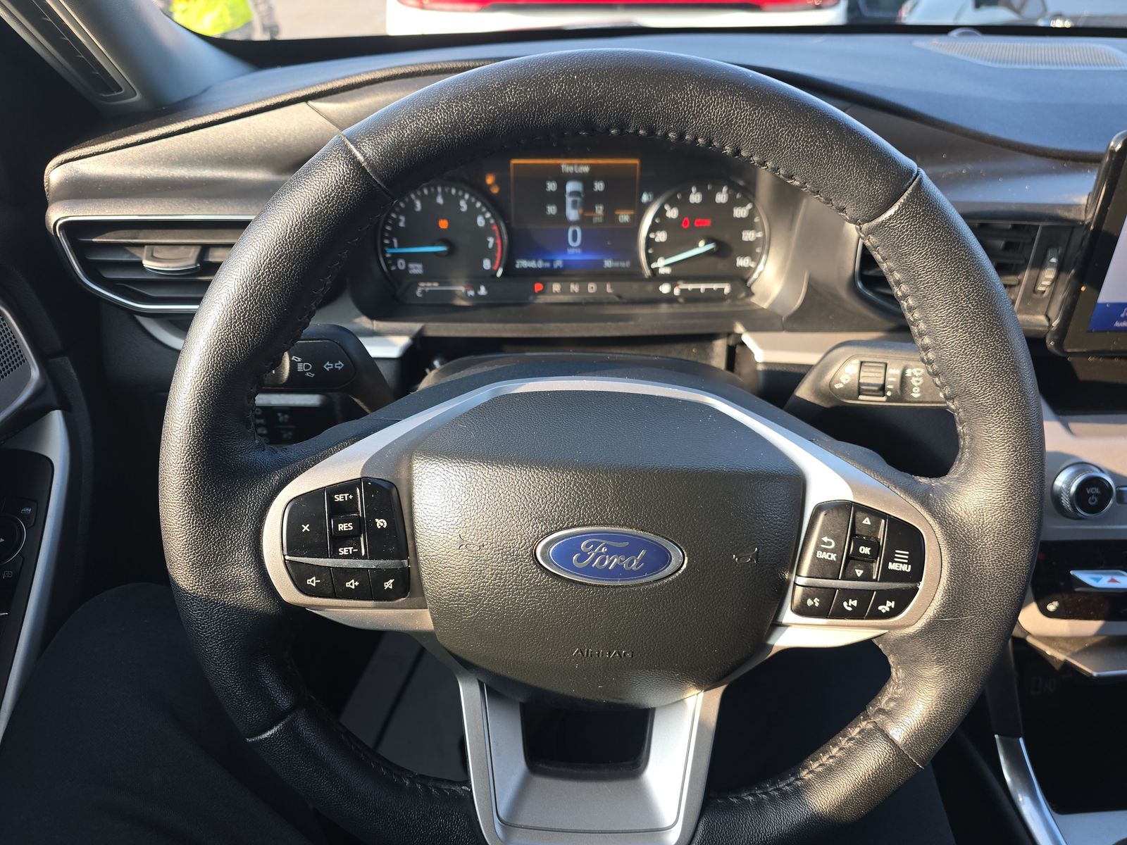 2023 Ford Explorer XLT AWD