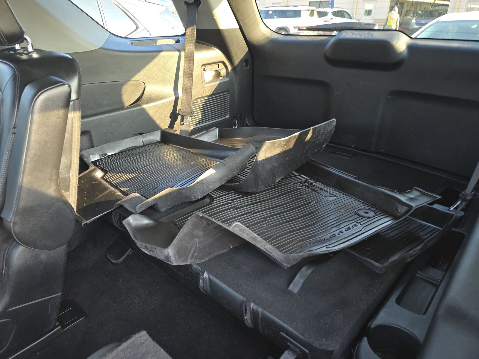 2023 Ford Explorer XLT AWD