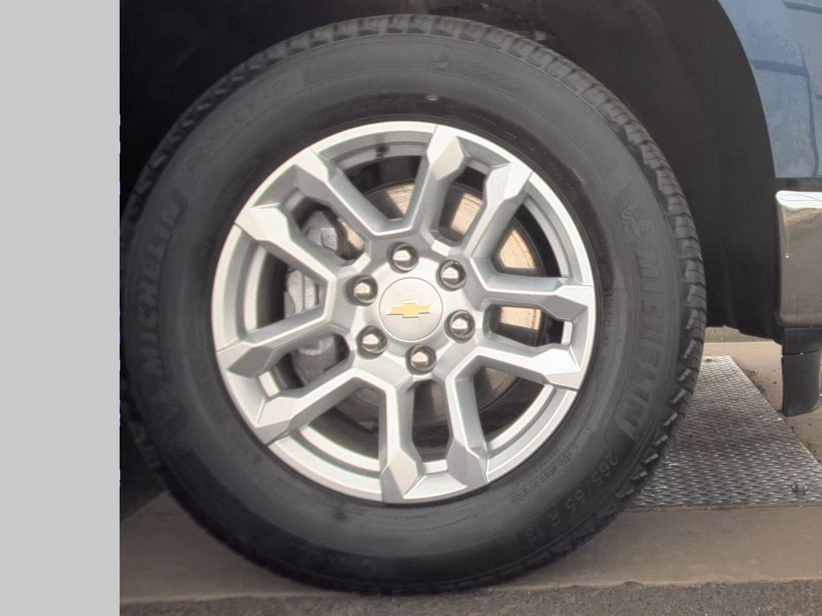 2023 Chevrolet Silverado 1500 LT AWD