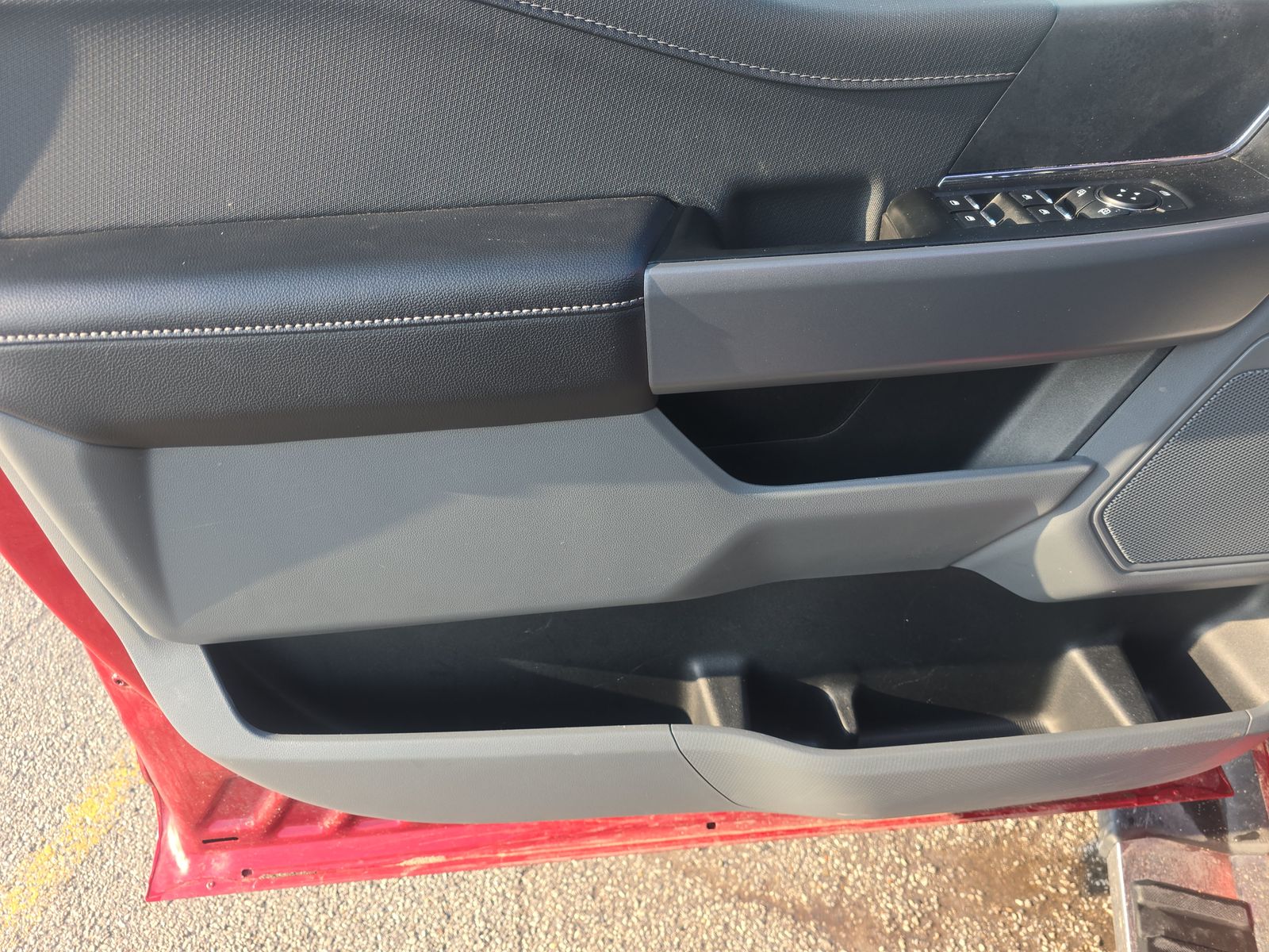 2025 Ford F-150 Hybrid XLT AWD