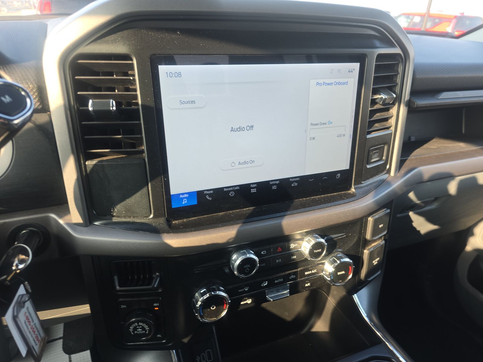 2025 Ford F-150 Hybrid XLT AWD