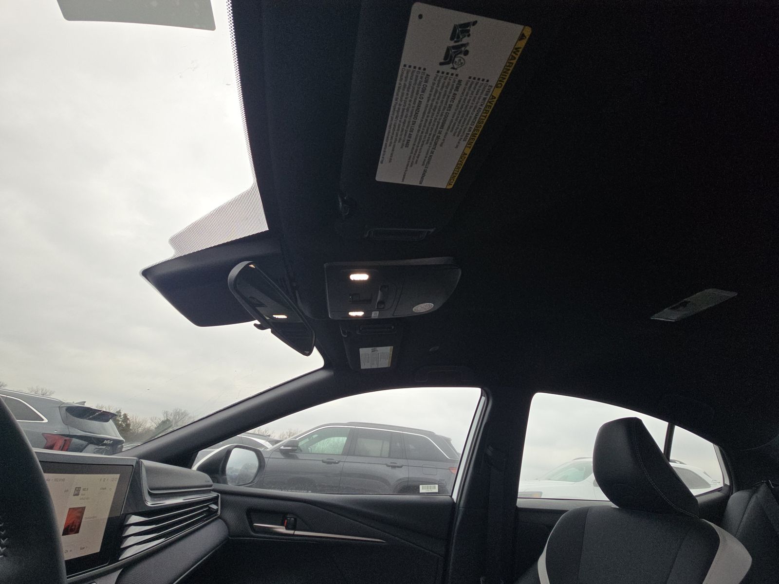 2025 Toyota Camry SE FWD