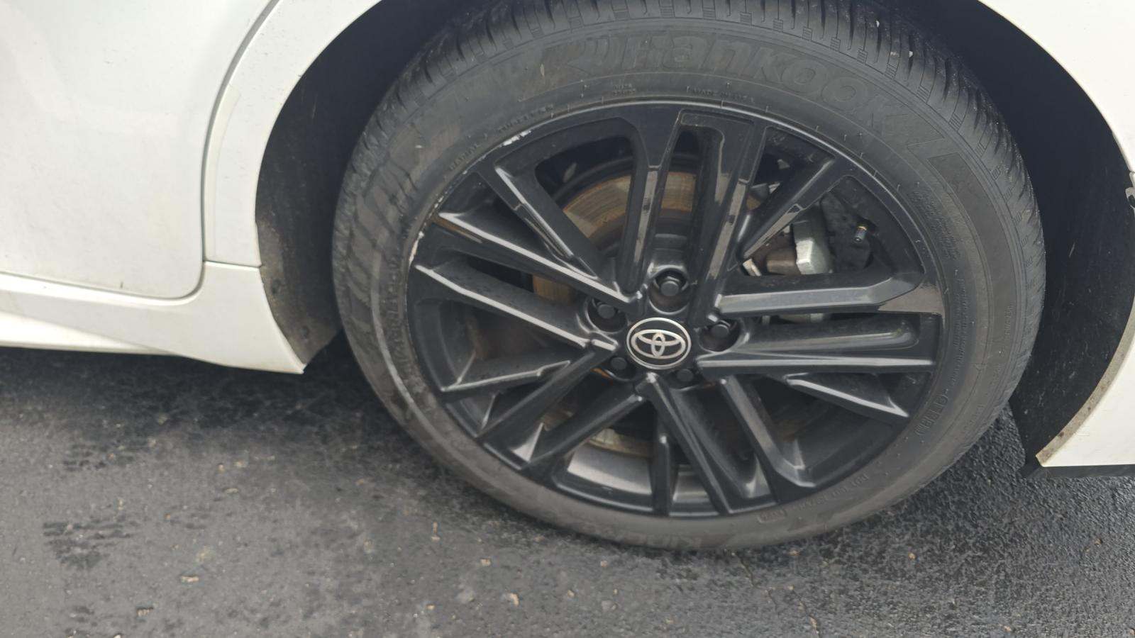 2025 Toyota Camry SE FWD