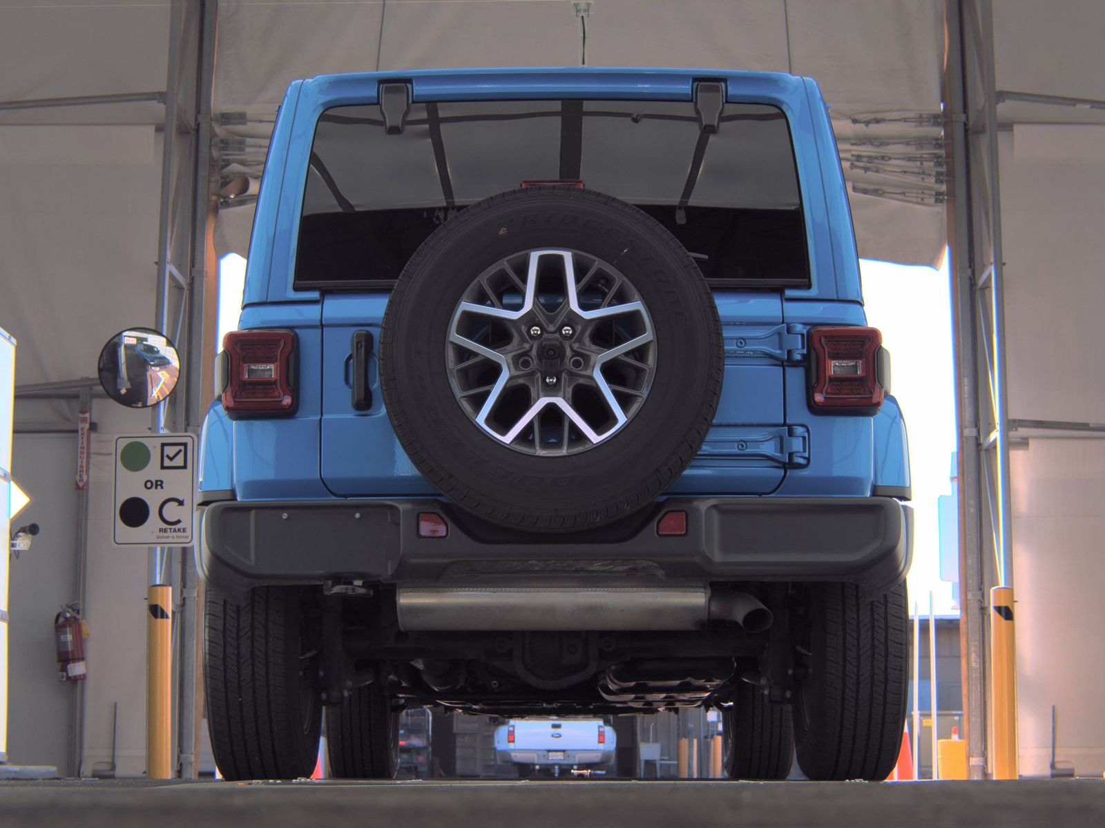 2024 Jeep Wrangler Sahara AWD
