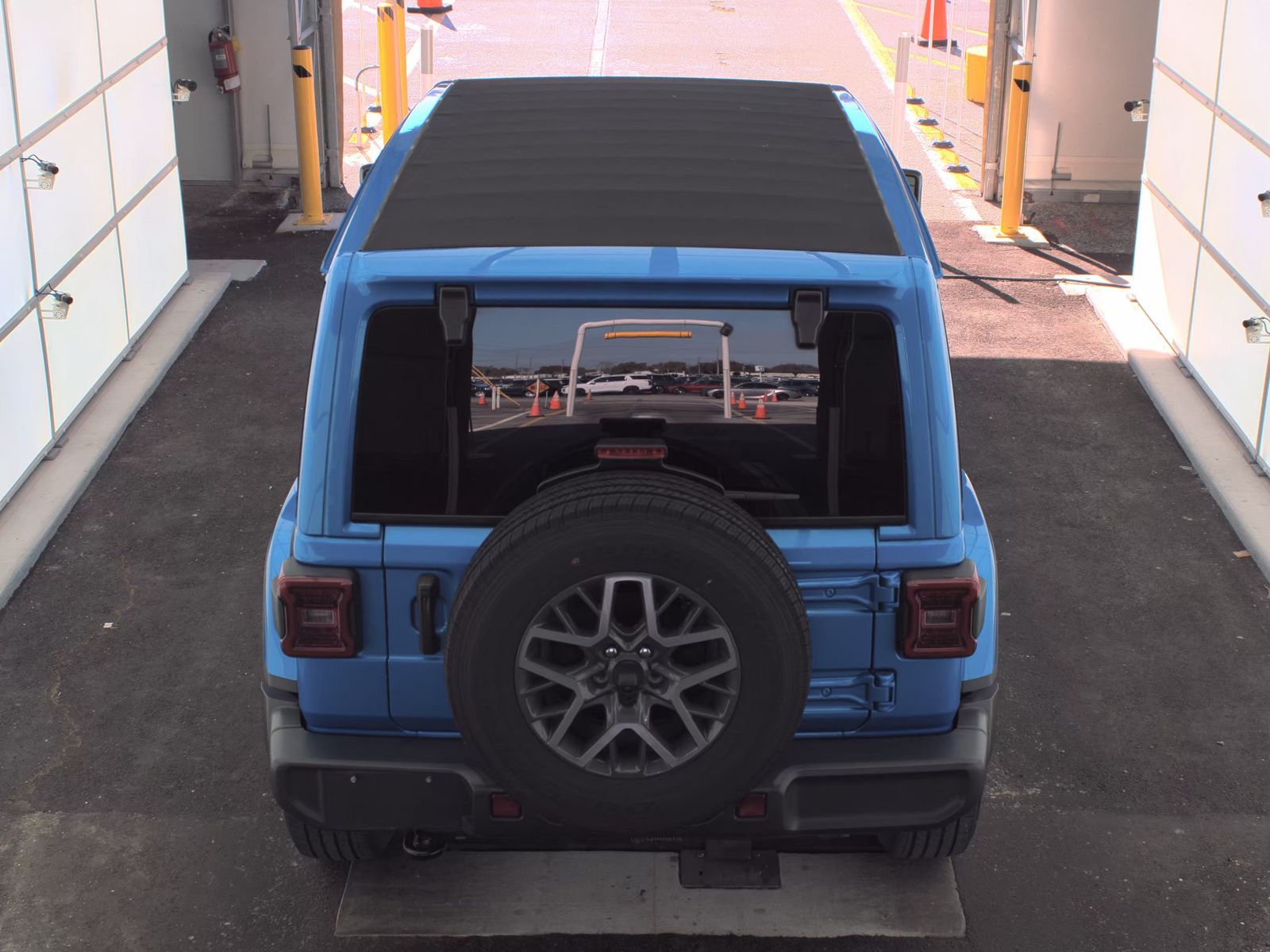 2024 Jeep Wrangler Sahara AWD