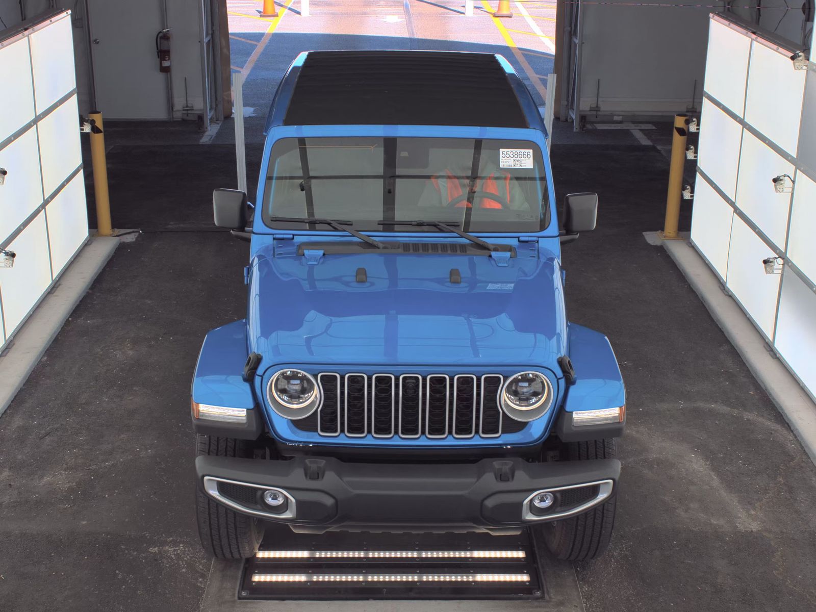 2024 Jeep Wrangler Sahara AWD
