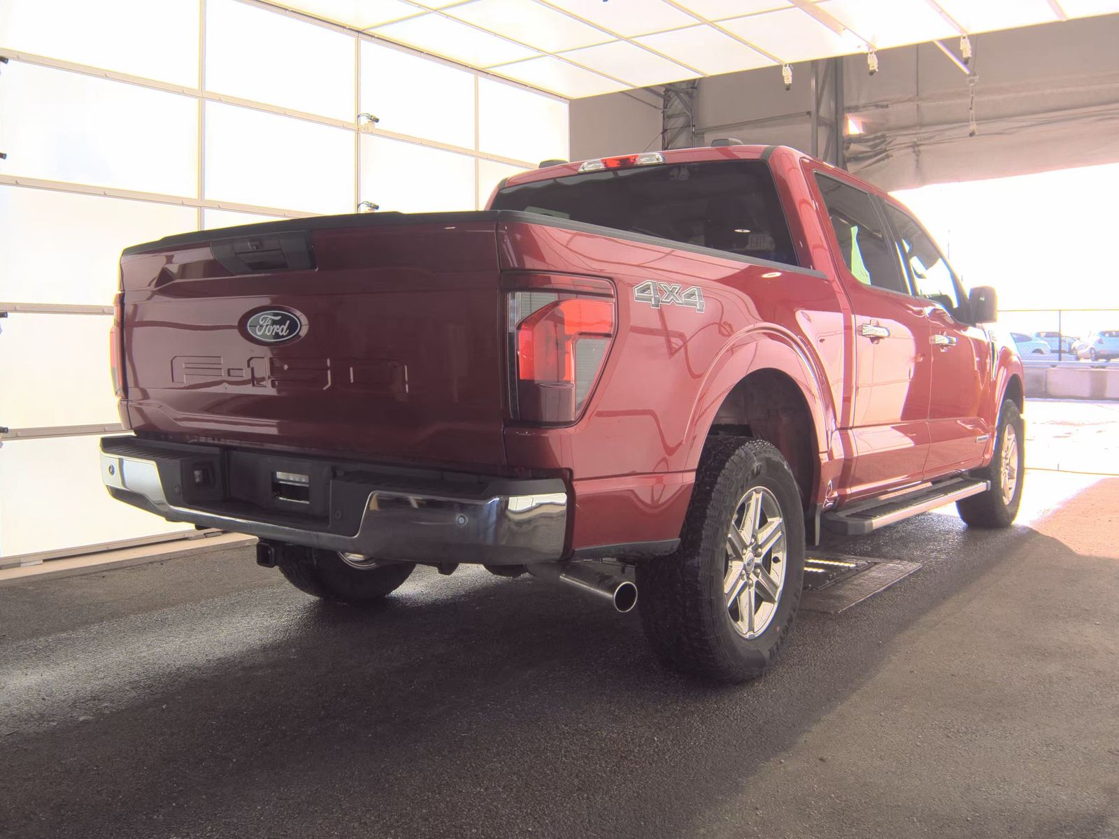 2025 Ford F-150 Hybrid XLT AWD