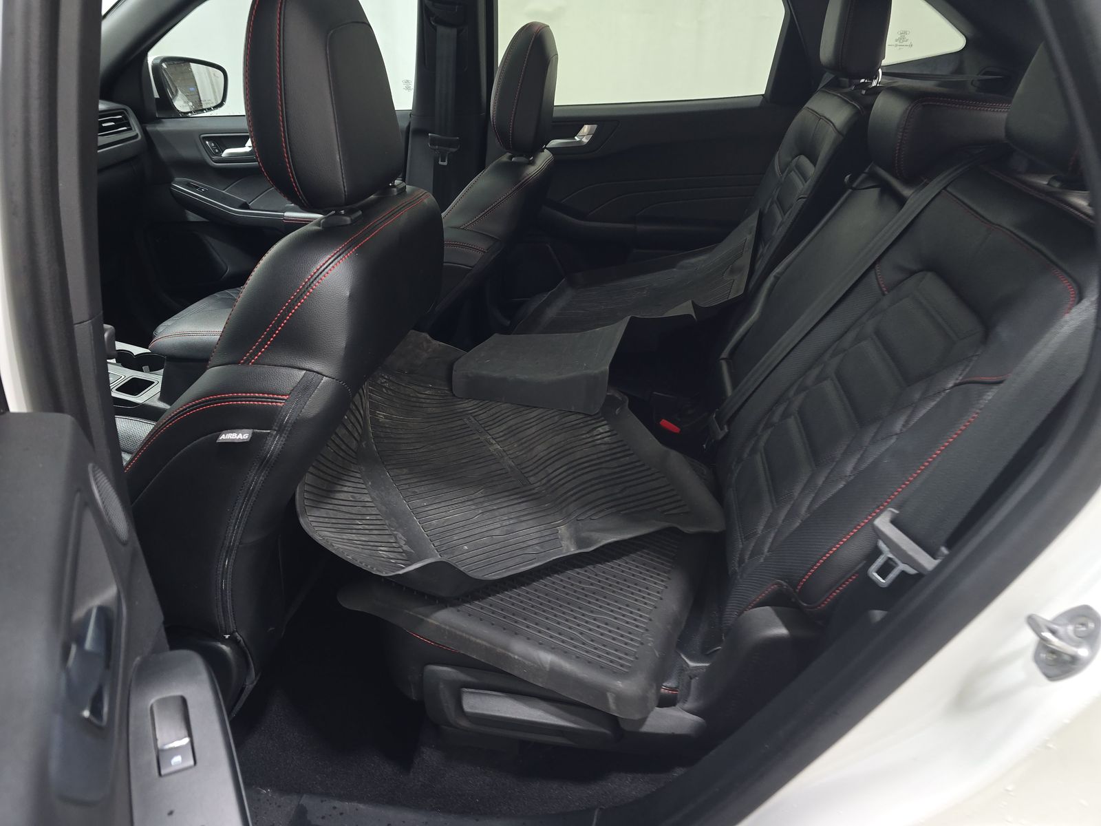 2023 Ford Escape Hybrid ST-Line Elite AWD