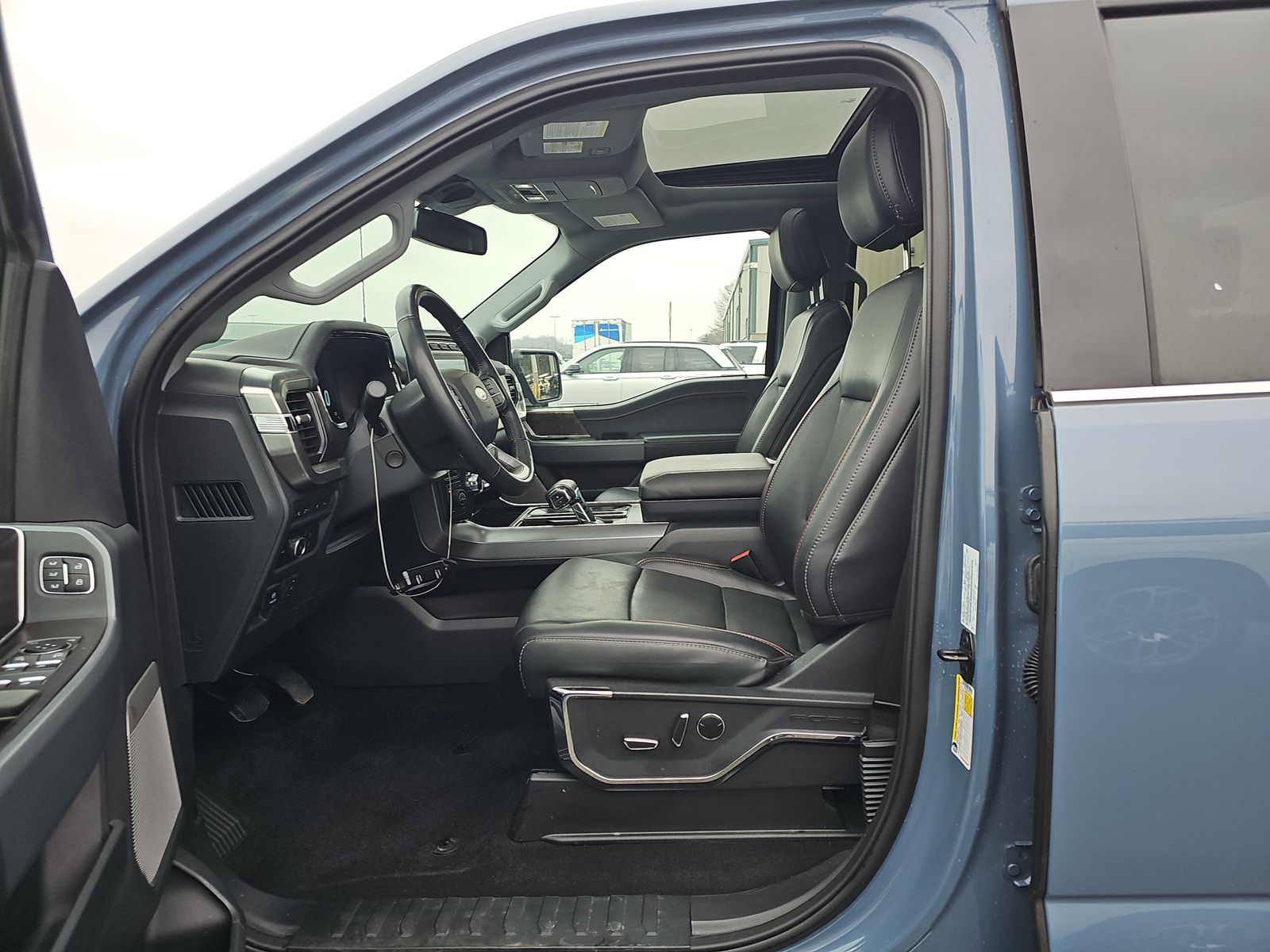 2023 Ford F-150 Lariat AWD