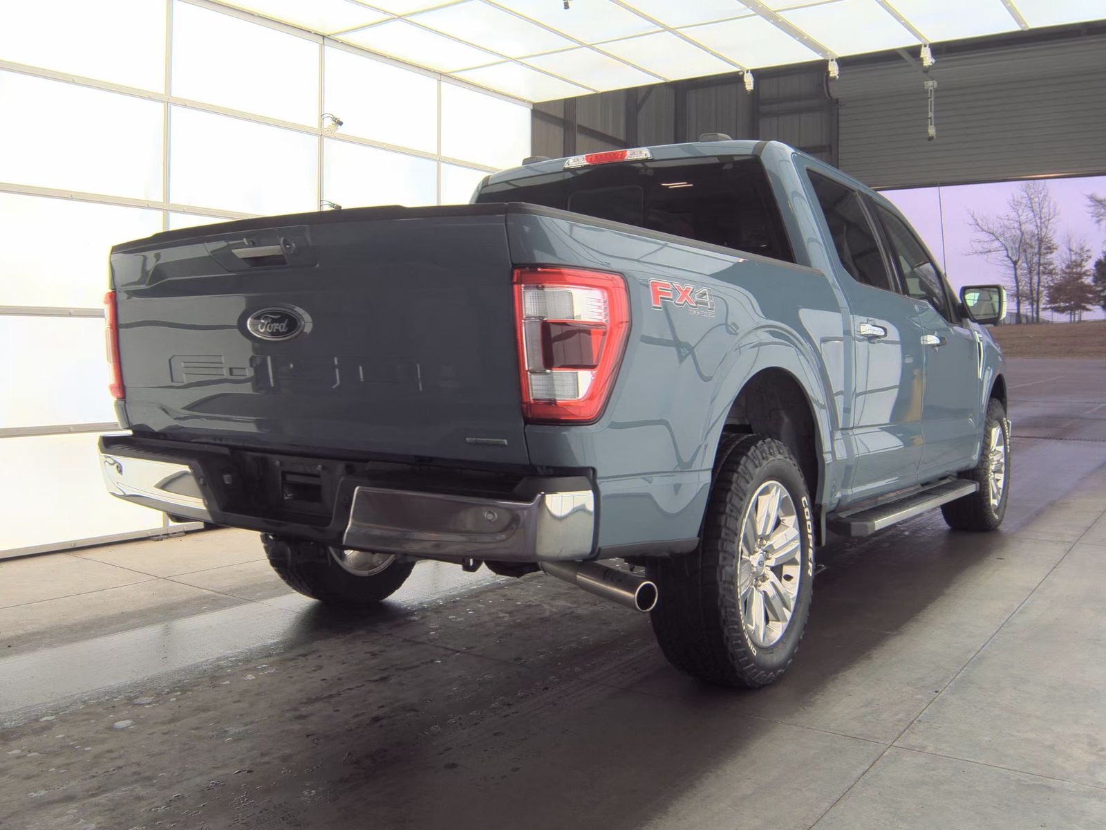 2023 Ford F-150 Lariat AWD