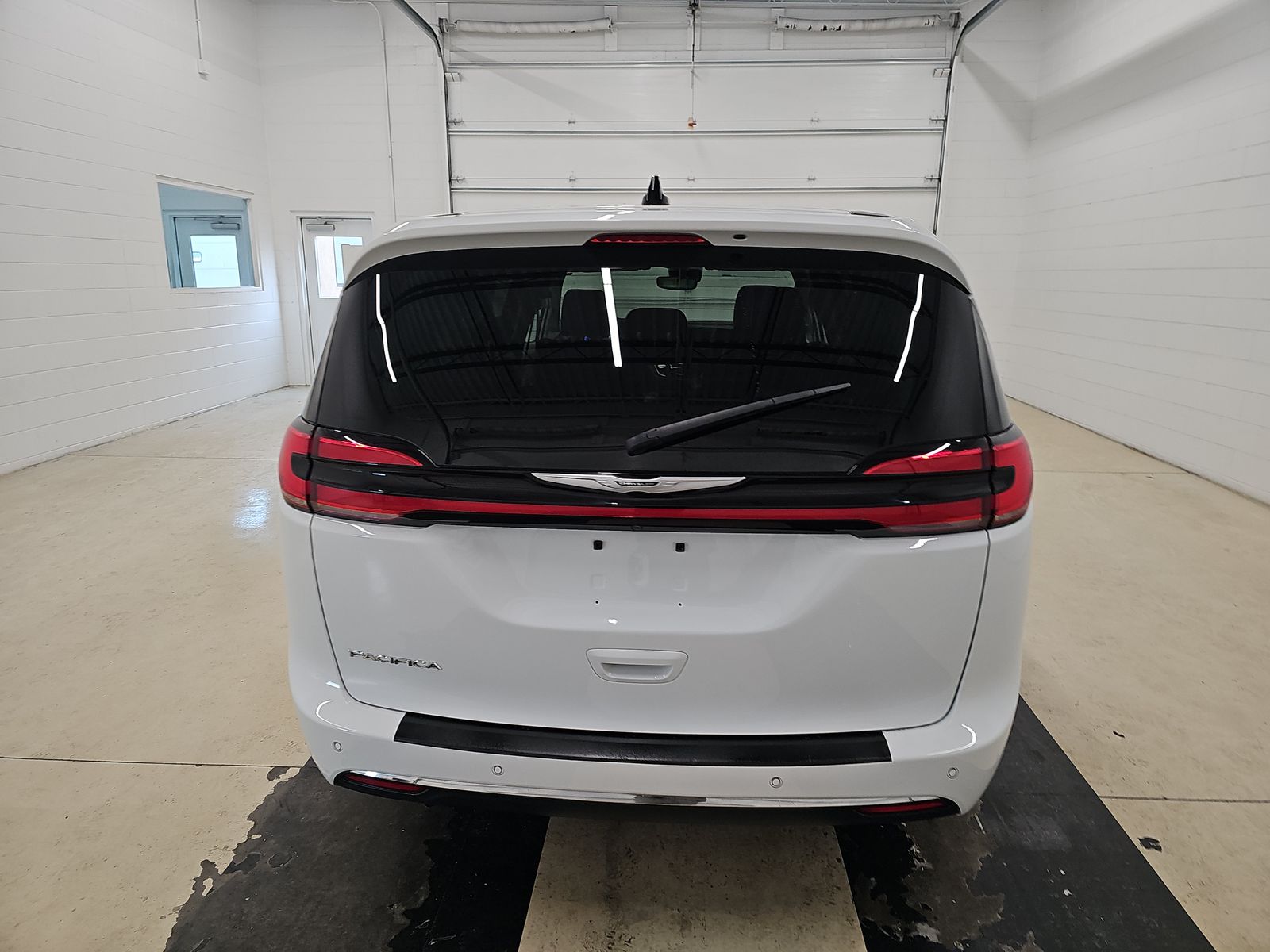 2023 Chrysler Pacifica Touring L FWD
