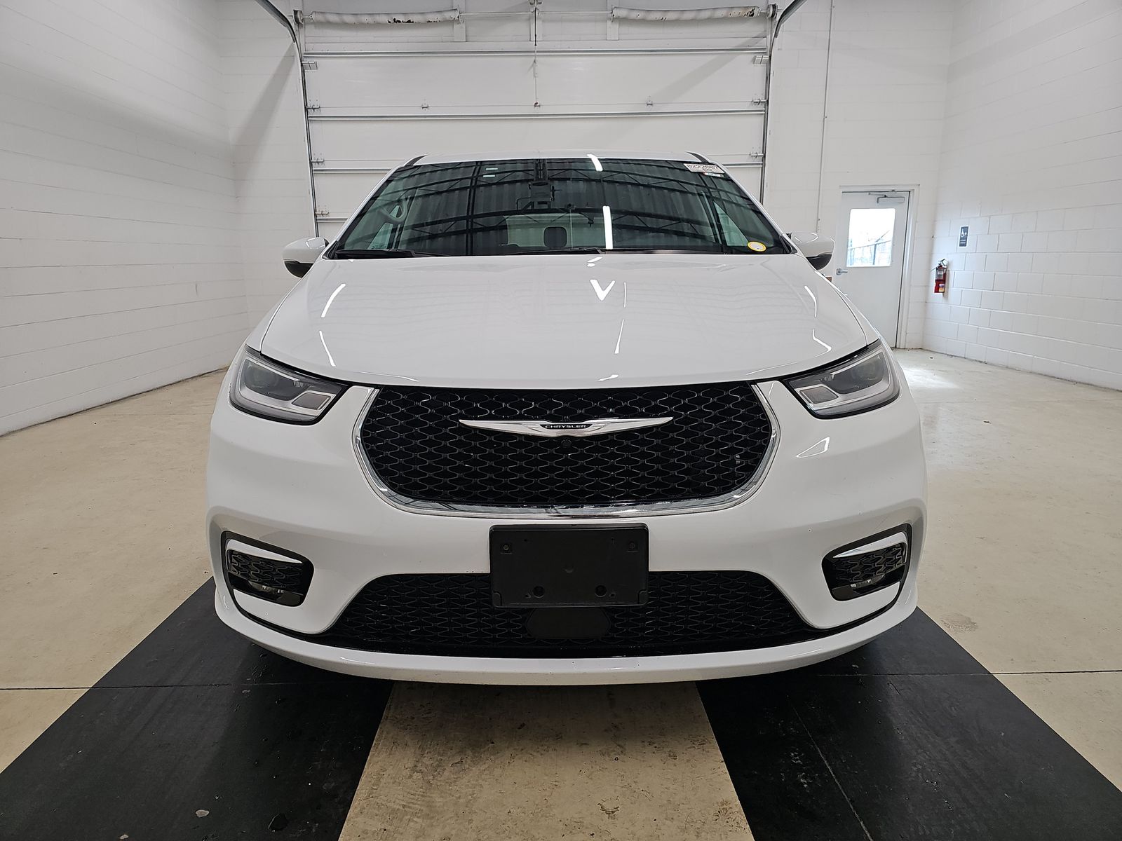 2023 Chrysler Pacifica Touring L FWD