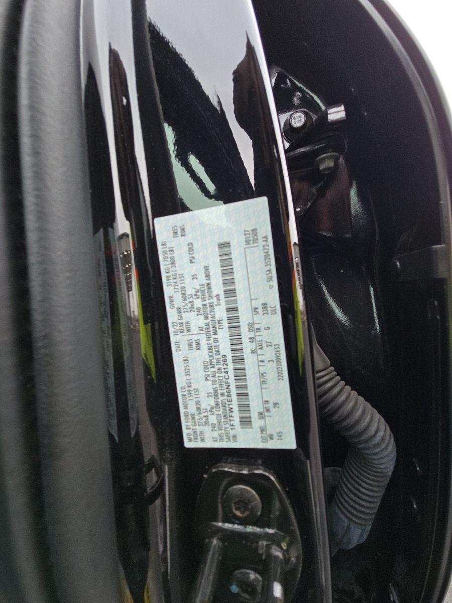 2022 Ford F-150 Lariat AWD