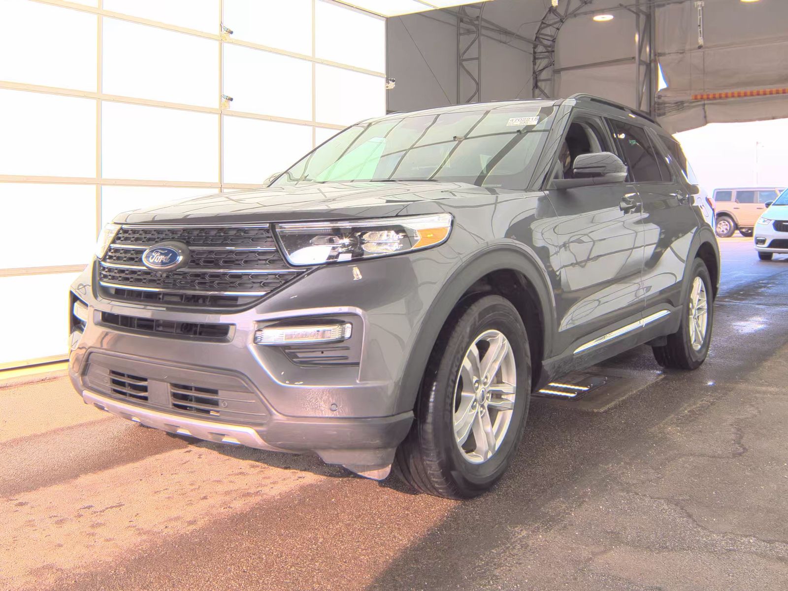 2023 Ford Explorer XLT AWD