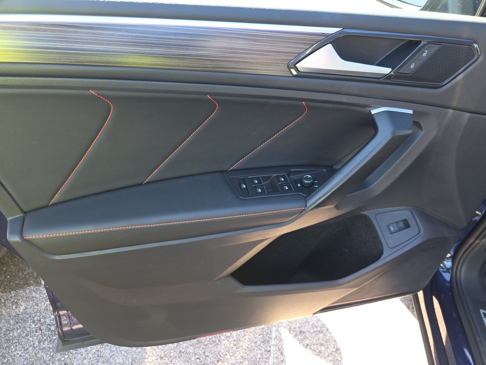 2024 Volkswagen Tiguan 2.0T Wolfsburg Edition FWD