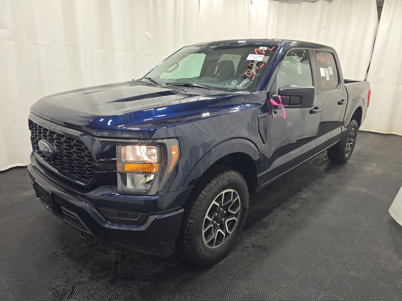 2023 Ford F-150 XL AWD
