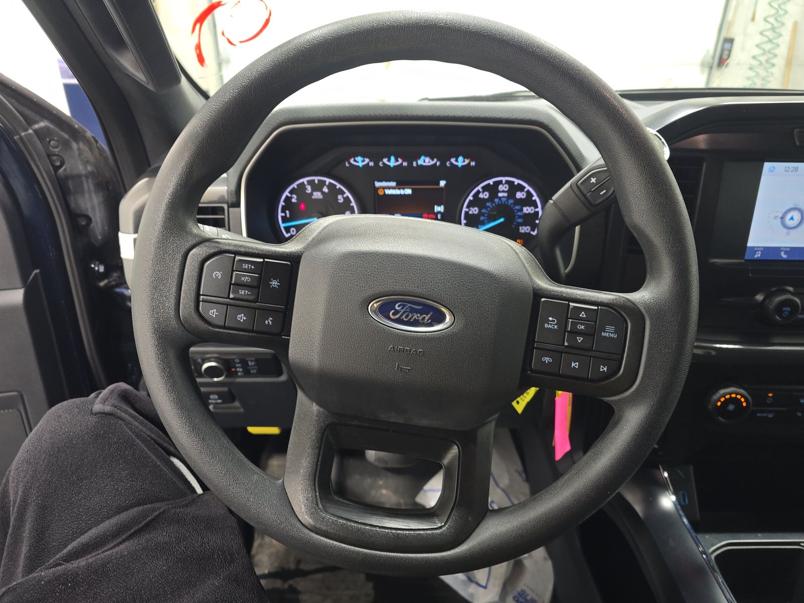 2023 Ford F-150 XL AWD